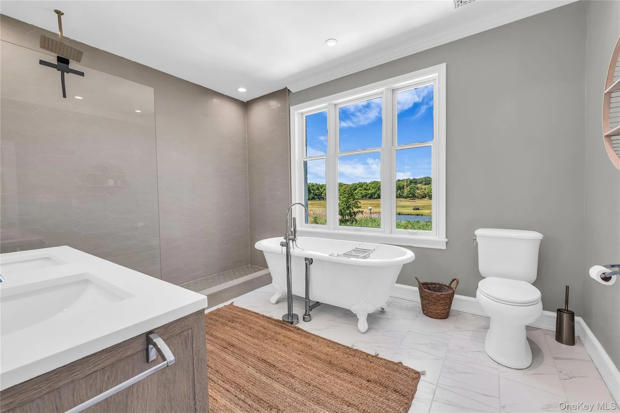 68 Howells Point Road, Brookhaven, NY, 5 Bedrooms Bedrooms, 12 Rooms Rooms,5 BathroomsBathrooms,Residential,For Rent,Howells Point,0,1013917 68 Howells Point Road, Brookhaven, NY, 5 Bedrooms Bedrooms, 12 Rooms Rooms,5 BathroomsBathrooms,Residential,For Rent,Howells Point,0,1013917