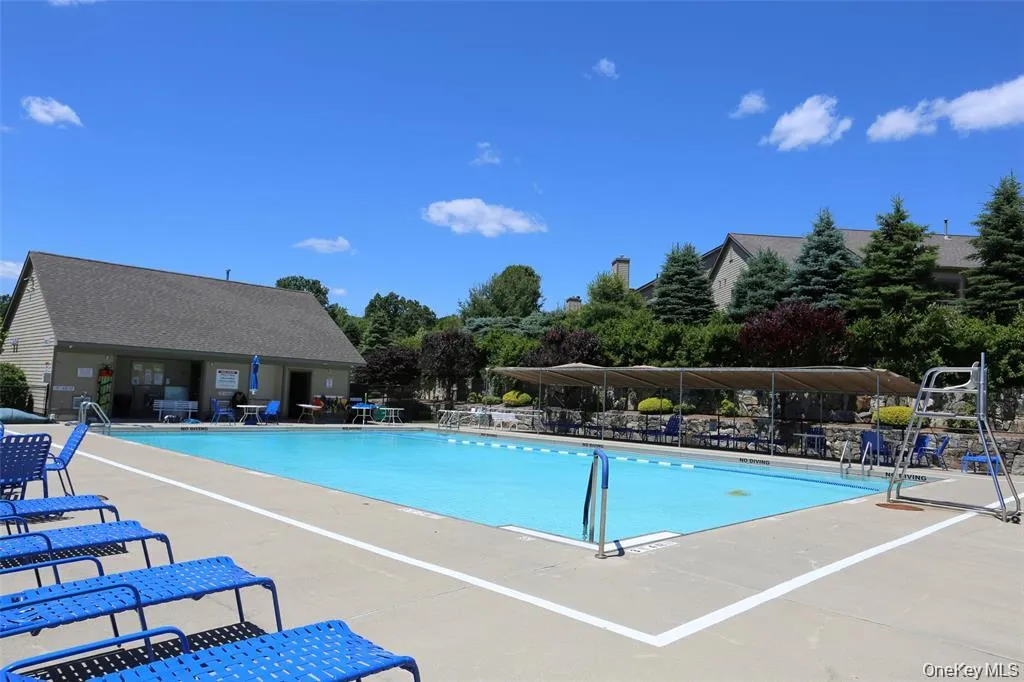 13 Heritage Hills, Somers, NY, 1 Bedroom Bedrooms, 4 Rooms Rooms,1 BathroomBathrooms,Residential,For Rent,Heritage,0,1013920 13 Heritage Hills, Somers, NY, 1 Bedroom Bedrooms, 4 Rooms Rooms,1 BathroomBathrooms,Residential,For Rent,Heritage,0,1013920
