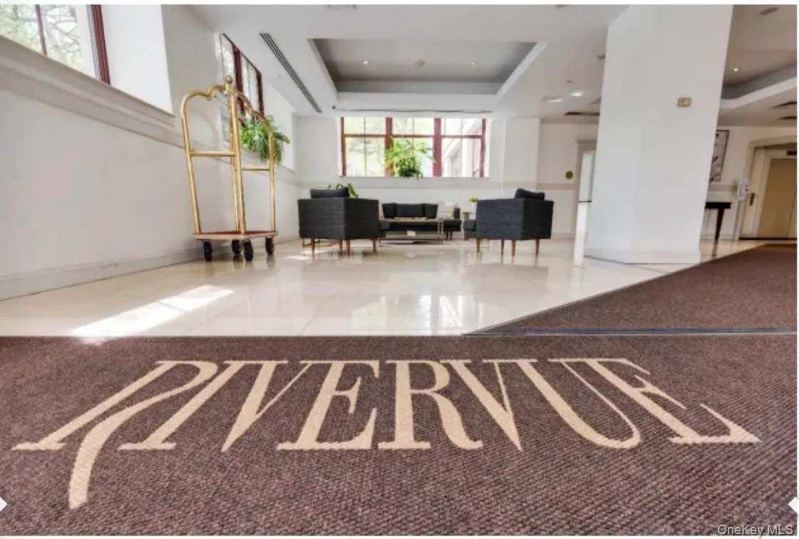 Lobby Lobby