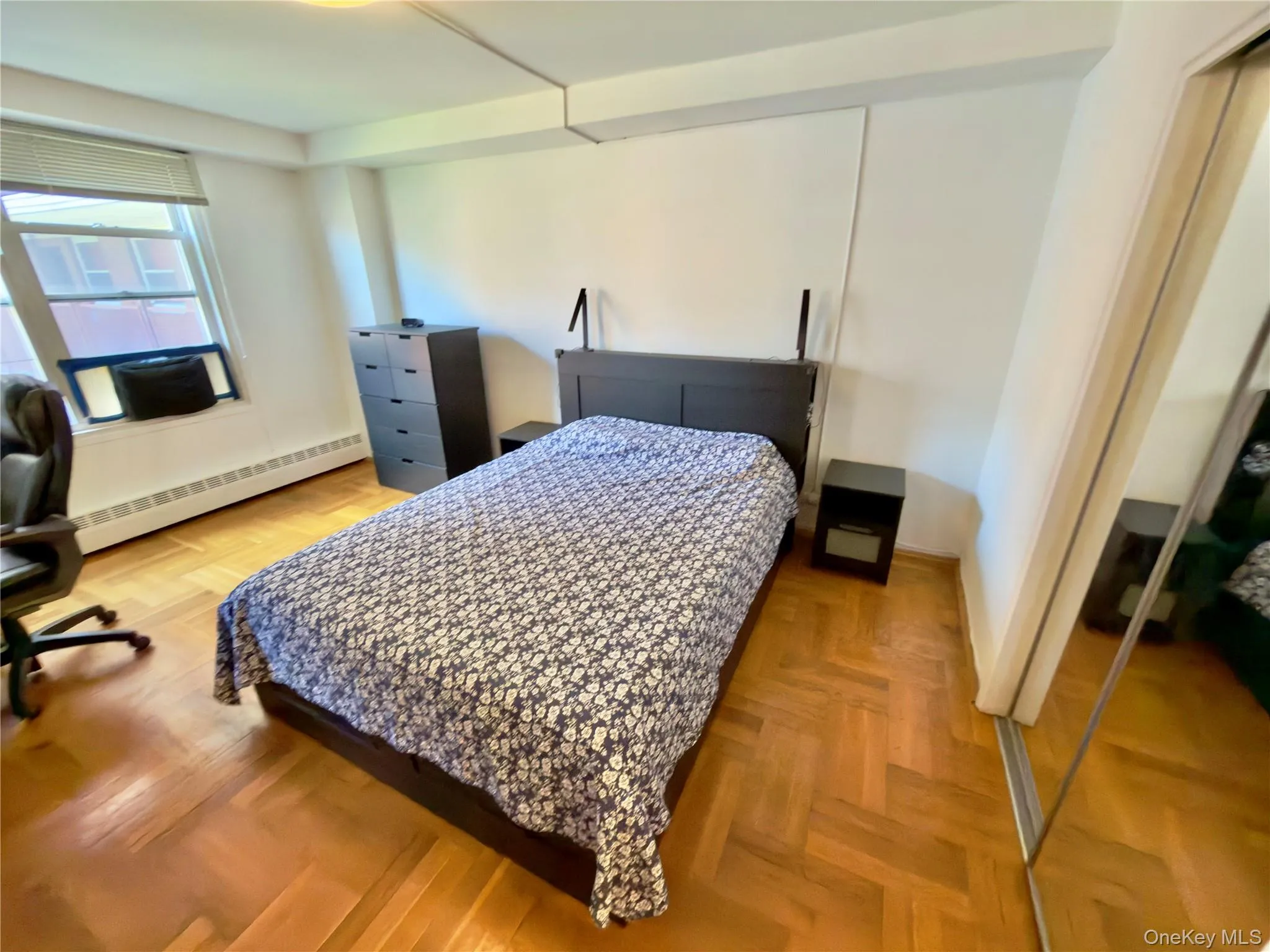 97-10 62nd Drive, New York, NY, 1 Bedroom Bedrooms, 4 Rooms Rooms,1 BathroomBathrooms,Residential Lease,For Rent,62nd,0,1013927 97-10 62nd Drive, New York, NY, 1 Bedroom Bedrooms, 4 Rooms Rooms,1 BathroomBathrooms,Residential Lease,For Rent,62nd,0,1013927