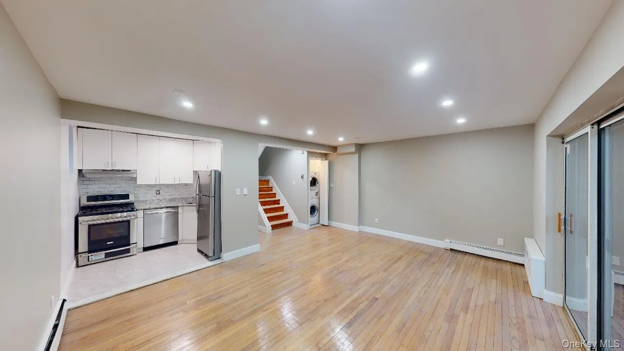 67-39 Clyde Street, New York, NY, 2 Bedrooms Bedrooms, 4 Rooms Rooms,2 BathroomsBathrooms,Residential Lease,For Rent,Clyde,0,1013929 67-39 Clyde Street, New York, NY, 2 Bedrooms Bedrooms, 4 Rooms Rooms,2 BathroomsBathrooms,Residential Lease,For Rent,Clyde,0,1013929