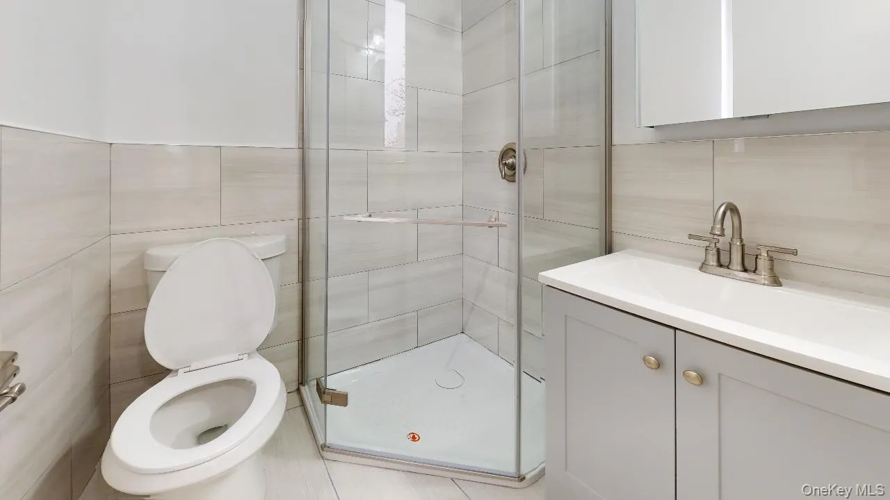 67-39 Clyde Street, New York, NY, 2 Bedrooms Bedrooms, 4 Rooms Rooms,2 BathroomsBathrooms,Residential Lease,For Rent,Clyde,0,1013929 67-39 Clyde Street, New York, NY, 2 Bedrooms Bedrooms, 4 Rooms Rooms,2 BathroomsBathrooms,Residential Lease,For Rent,Clyde,0,1013929