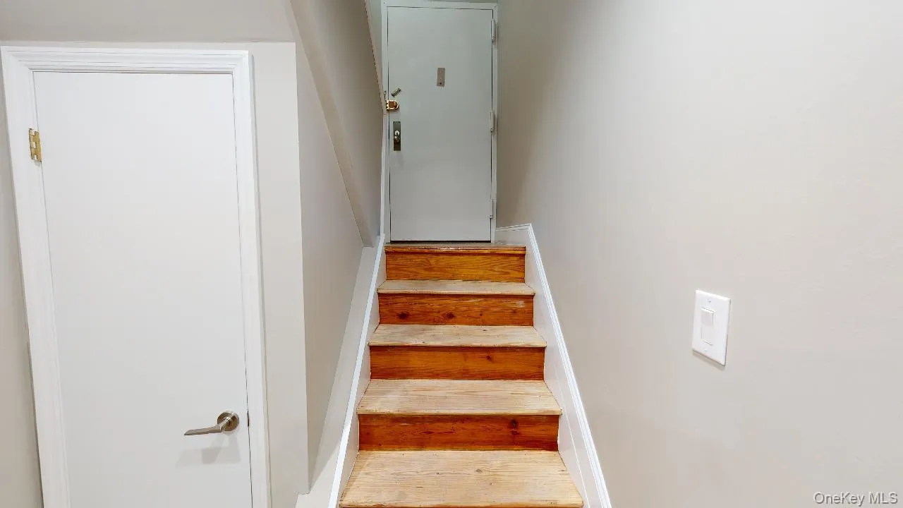 67-39 Clyde Street, New York, NY, 2 Bedrooms Bedrooms, 4 Rooms Rooms,2 BathroomsBathrooms,Residential Lease,For Rent,Clyde,0,1013929 67-39 Clyde Street, New York, NY, 2 Bedrooms Bedrooms, 4 Rooms Rooms,2 BathroomsBathrooms,Residential Lease,For Rent,Clyde,0,1013929