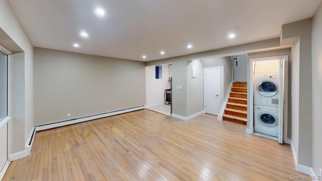 67-39 Clyde Street, New York, NY, 2 Bedrooms Bedrooms, 4 Rooms Rooms,2 BathroomsBathrooms,Residential Lease,For Rent,Clyde,0,1013929 67-39 Clyde Street, New York, NY, 2 Bedrooms Bedrooms, 4 Rooms Rooms,2 BathroomsBathrooms,Residential Lease,For Rent,Clyde,0,1013929