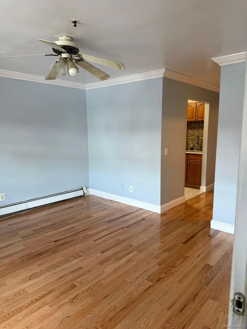 33 Harper Court, New York, NY, 2 Bedrooms Bedrooms, 5 Rooms Rooms,1 BathroomBathrooms,Residential Lease,For Rent,Harper,0,1013931 33 Harper Court, New York, NY, 2 Bedrooms Bedrooms, 5 Rooms Rooms,1 BathroomBathrooms,Residential Lease,For Rent,Harper,0,1013931