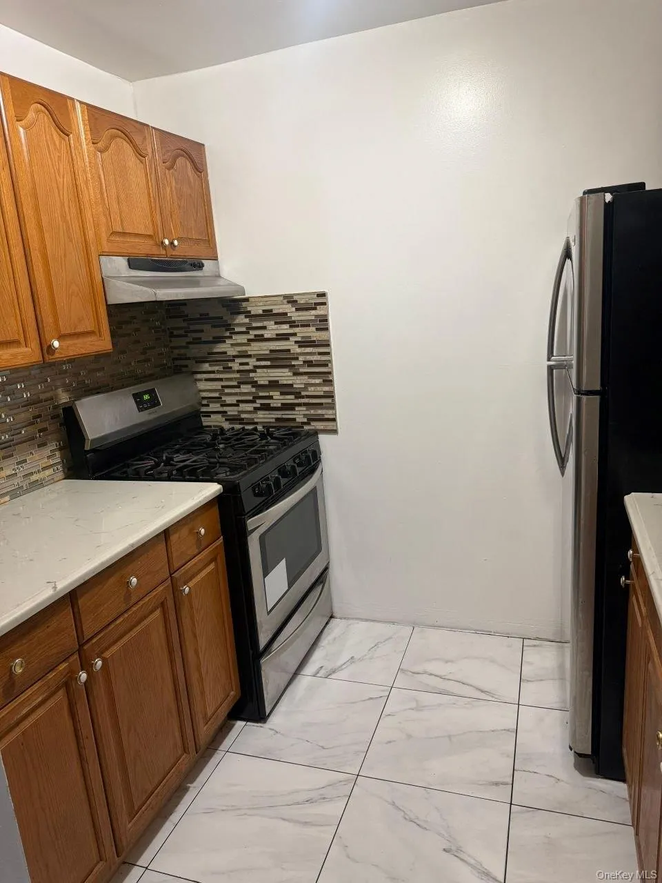 33 Harper Court, New York, NY, 2 Bedrooms Bedrooms, 5 Rooms Rooms,1 BathroomBathrooms,Residential Lease,For Rent,Harper,0,1013931 33 Harper Court, New York, NY, 2 Bedrooms Bedrooms, 5 Rooms Rooms,1 BathroomBathrooms,Residential Lease,For Rent,Harper,0,1013931