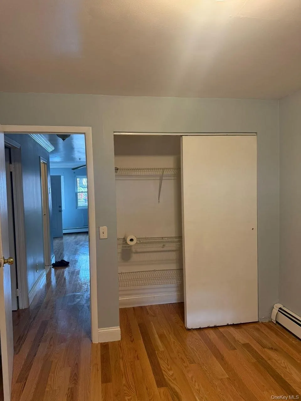 33 Harper Court, New York, NY, 2 Bedrooms Bedrooms, 5 Rooms Rooms,1 BathroomBathrooms,Residential Lease,For Rent,Harper,0,1013931 33 Harper Court, New York, NY, 2 Bedrooms Bedrooms, 5 Rooms Rooms,1 BathroomBathrooms,Residential Lease,For Rent,Harper,0,1013931