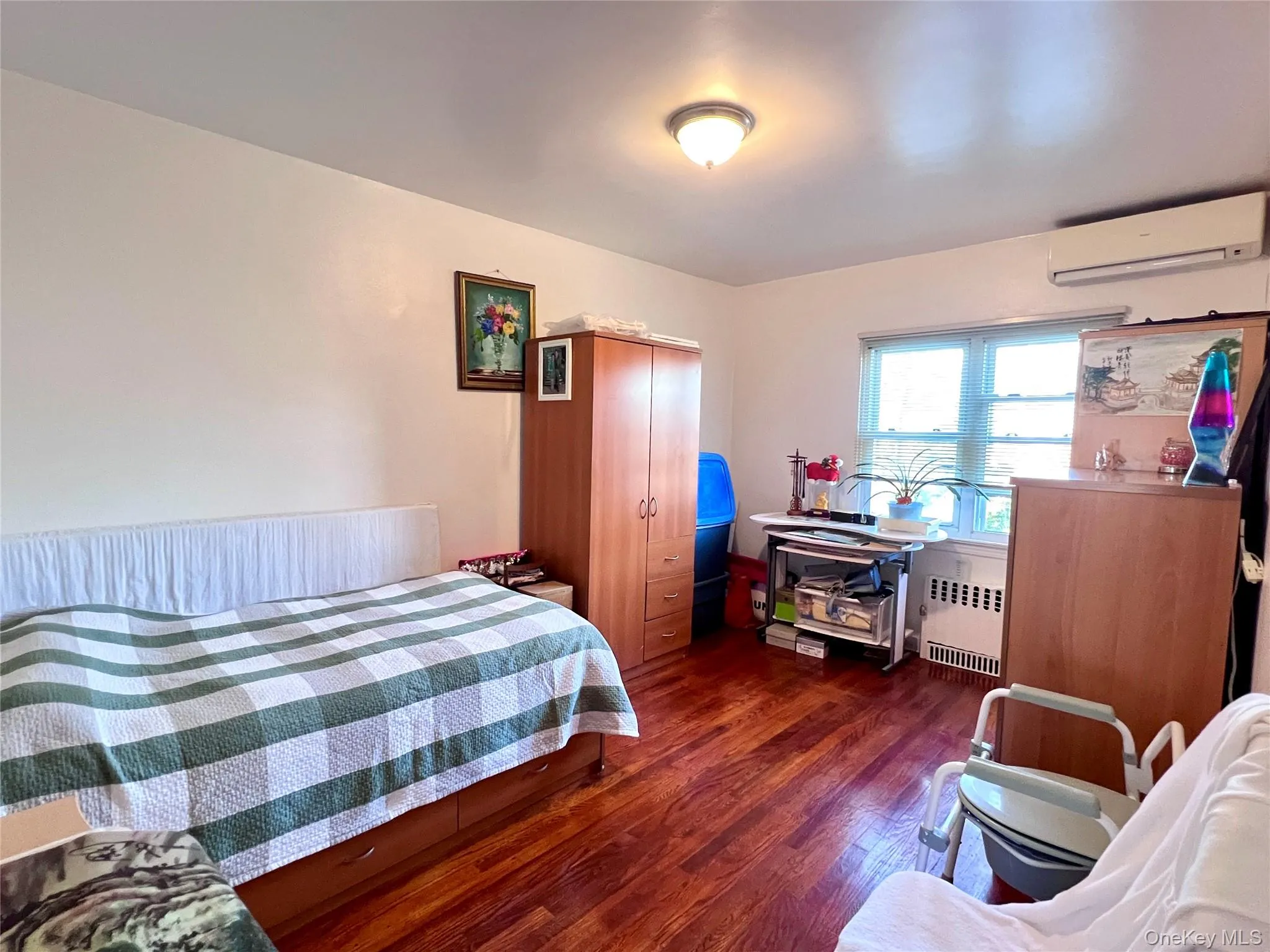 5328 196th Street, New York, NY, 3 Bedrooms Bedrooms, 6 Rooms Rooms,2 BathroomsBathrooms,Residential,For Rent,196th,0,1013932 5328 196th Street, New York, NY, 3 Bedrooms Bedrooms, 6 Rooms Rooms,2 BathroomsBathrooms,Residential,For Rent,196th,0,1013932