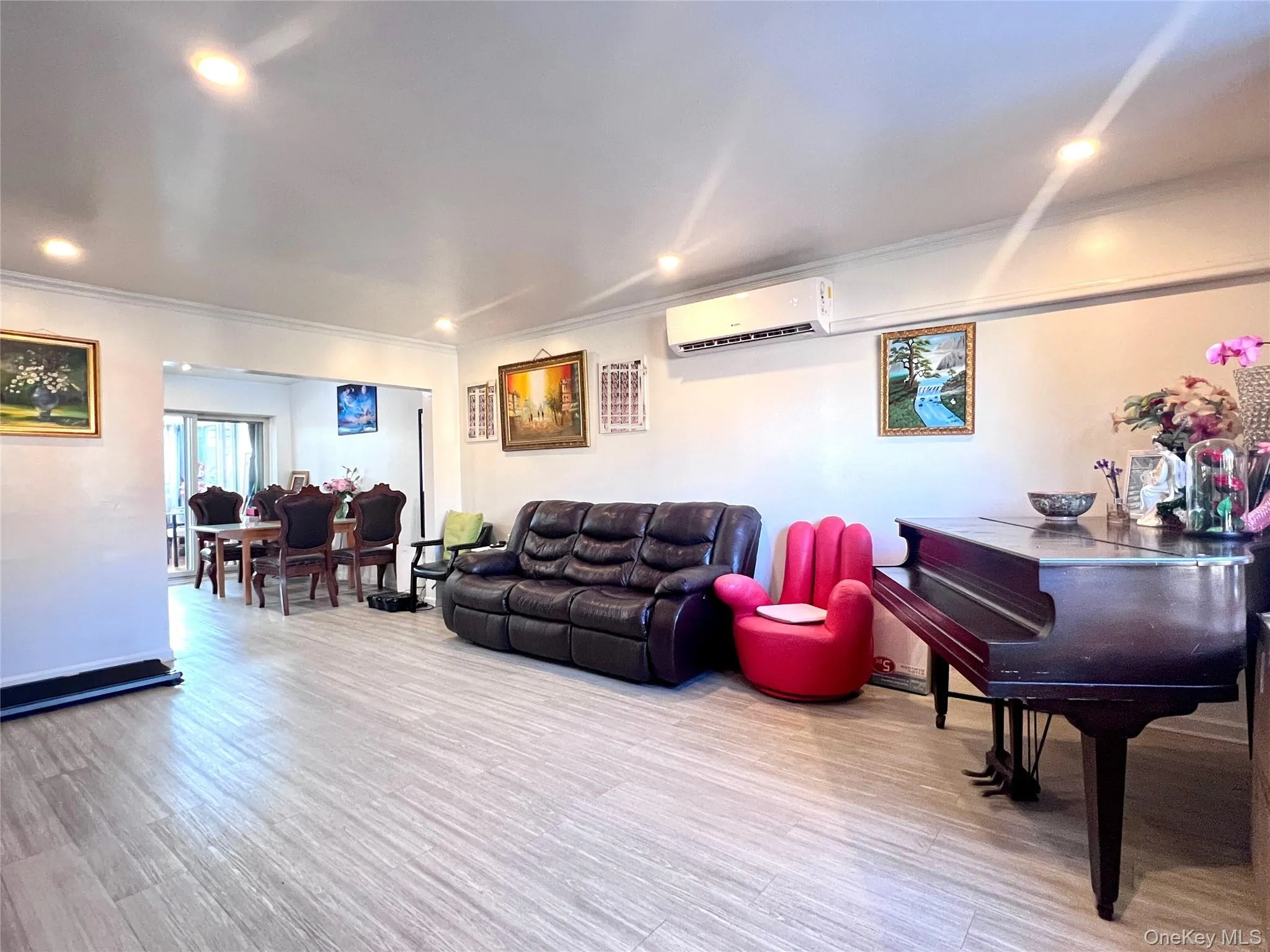 5328 196th Street, New York, NY, 3 Bedrooms Bedrooms, 6 Rooms Rooms,2 BathroomsBathrooms,Residential,For Rent,196th,0,1013932 5328 196th Street, New York, NY, 3 Bedrooms Bedrooms, 6 Rooms Rooms,2 BathroomsBathrooms,Residential,For Rent,196th,0,1013932