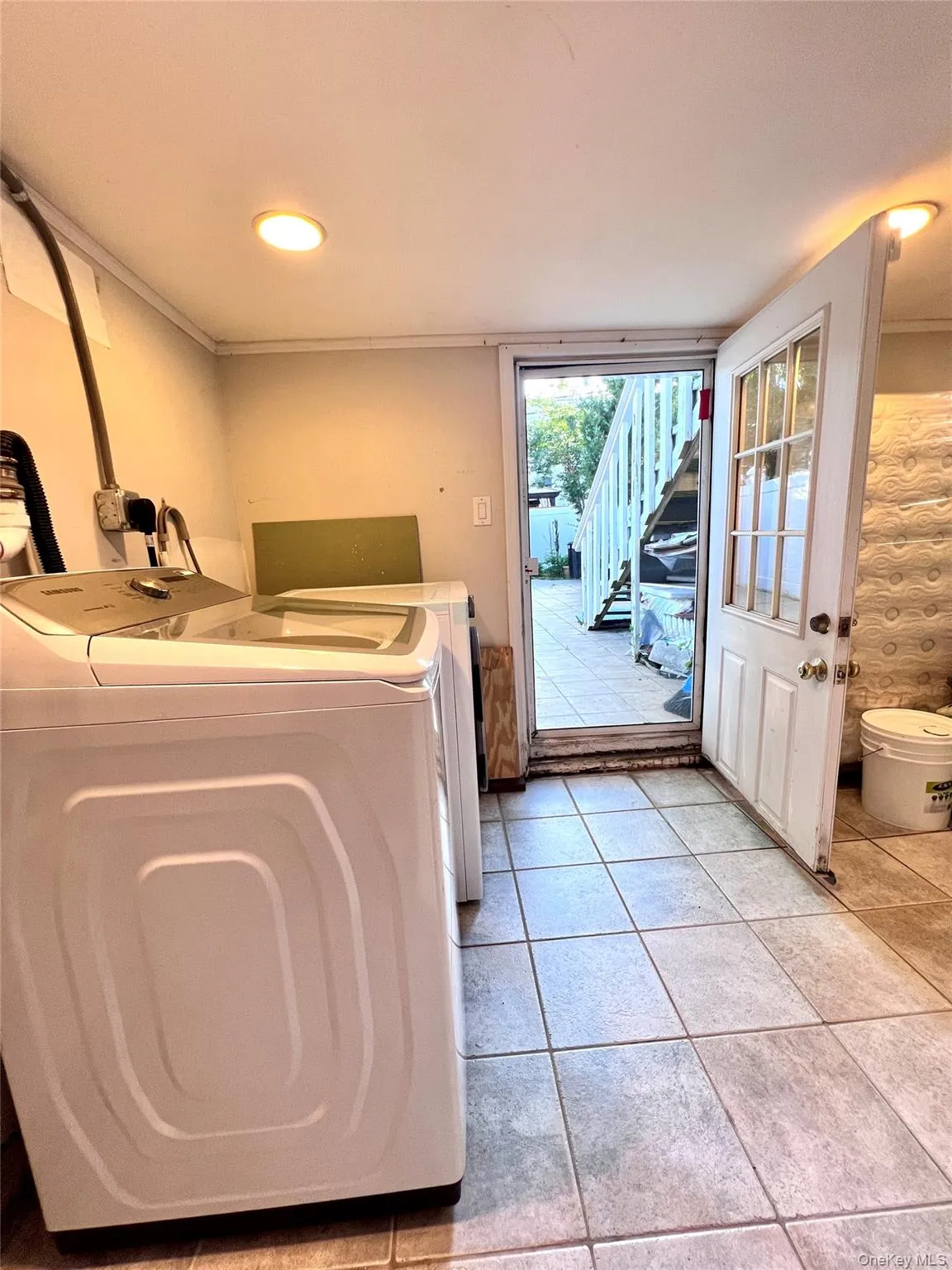 5328 196th Street, New York, NY, 3 Bedrooms Bedrooms, 6 Rooms Rooms,2 BathroomsBathrooms,Residential,For Rent,196th,0,1013932 5328 196th Street, New York, NY, 3 Bedrooms Bedrooms, 6 Rooms Rooms,2 BathroomsBathrooms,Residential,For Rent,196th,0,1013932