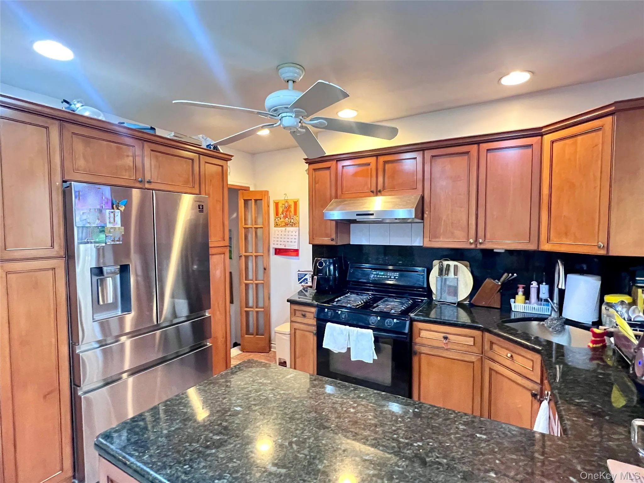 5328 196th Street, New York, NY, 3 Bedrooms Bedrooms, 6 Rooms Rooms,2 BathroomsBathrooms,Residential,For Rent,196th,0,1013932 5328 196th Street, New York, NY, 3 Bedrooms Bedrooms, 6 Rooms Rooms,2 BathroomsBathrooms,Residential,For Rent,196th,0,1013932