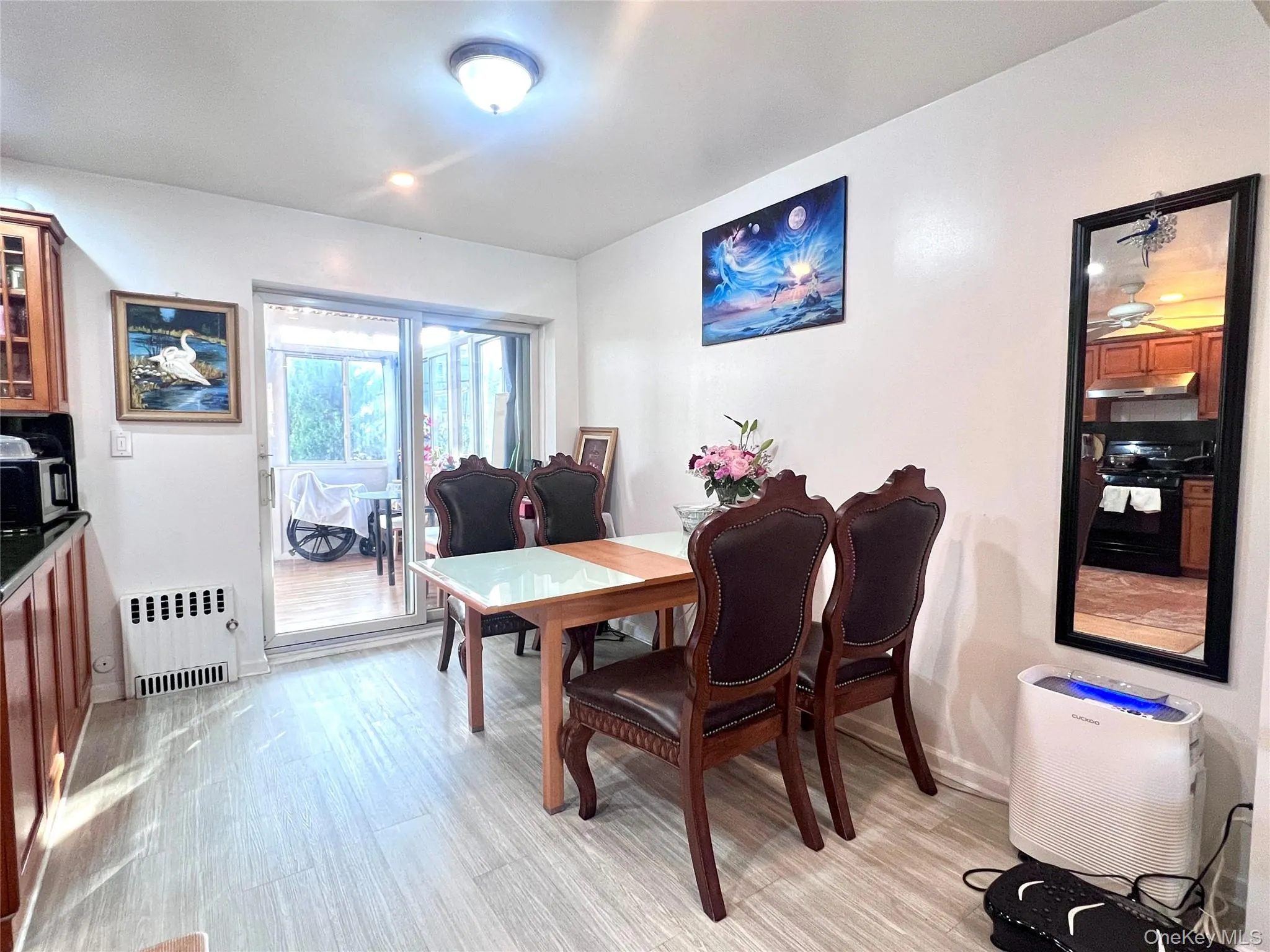 5328 196th Street, New York, NY, 3 Bedrooms Bedrooms, 6 Rooms Rooms,2 BathroomsBathrooms,Residential,For Rent,196th,0,1013932 5328 196th Street, New York, NY, 3 Bedrooms Bedrooms, 6 Rooms Rooms,2 BathroomsBathrooms,Residential,For Rent,196th,0,1013932
