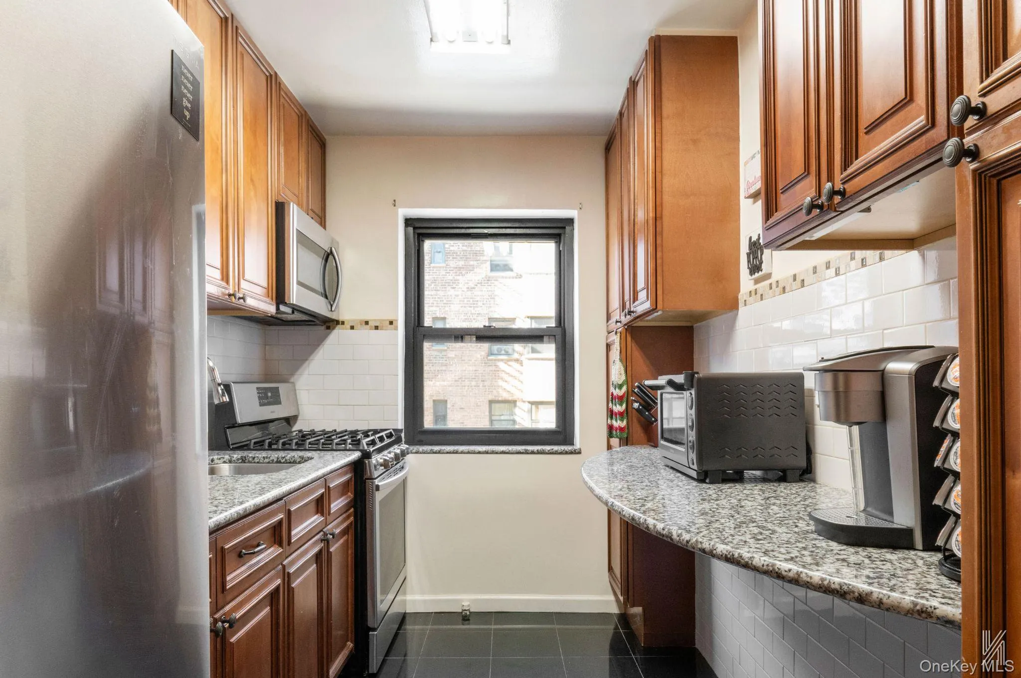 34-10 94th Street, New York, NY, 2 Bedrooms Bedrooms, 4 Rooms Rooms,1 BathroomBathrooms,Residential,For Rent,94th,0,KEY1013937 34-10 94th Street, New York, NY, 2 Bedrooms Bedrooms, 4 Rooms Rooms,1 BathroomBathrooms,Residential,For Rent,94th,0,KEY1013937