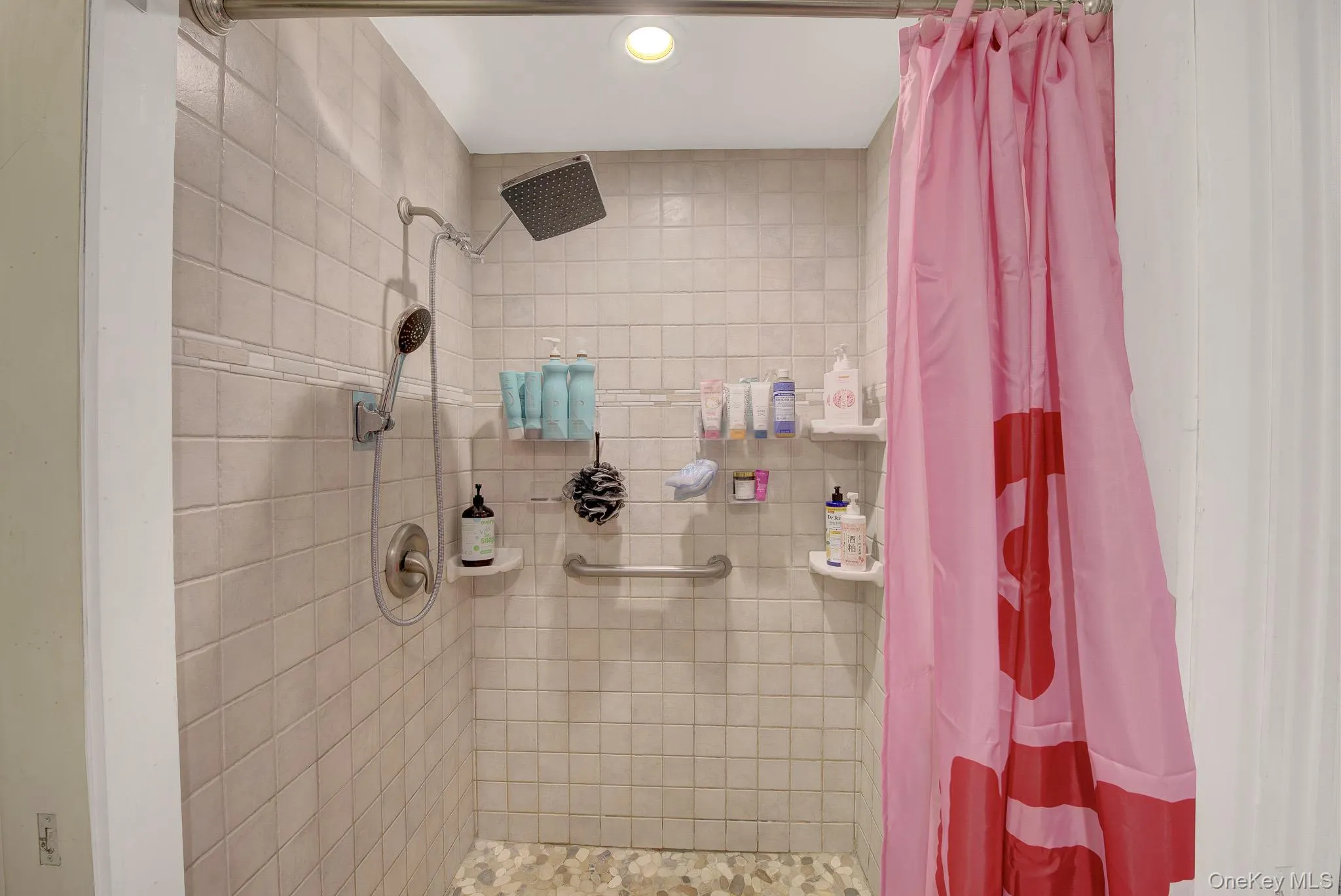 4 Seneca Drive, Huntington, NY, 4 Bedrooms Bedrooms, 6 Rooms Rooms,2 BathroomsBathrooms,Residential,For Rent,Seneca,0,1013938 4 Seneca Drive, Huntington, NY, 4 Bedrooms Bedrooms, 6 Rooms Rooms,2 BathroomsBathrooms,Residential,For Rent,Seneca,0,1013938