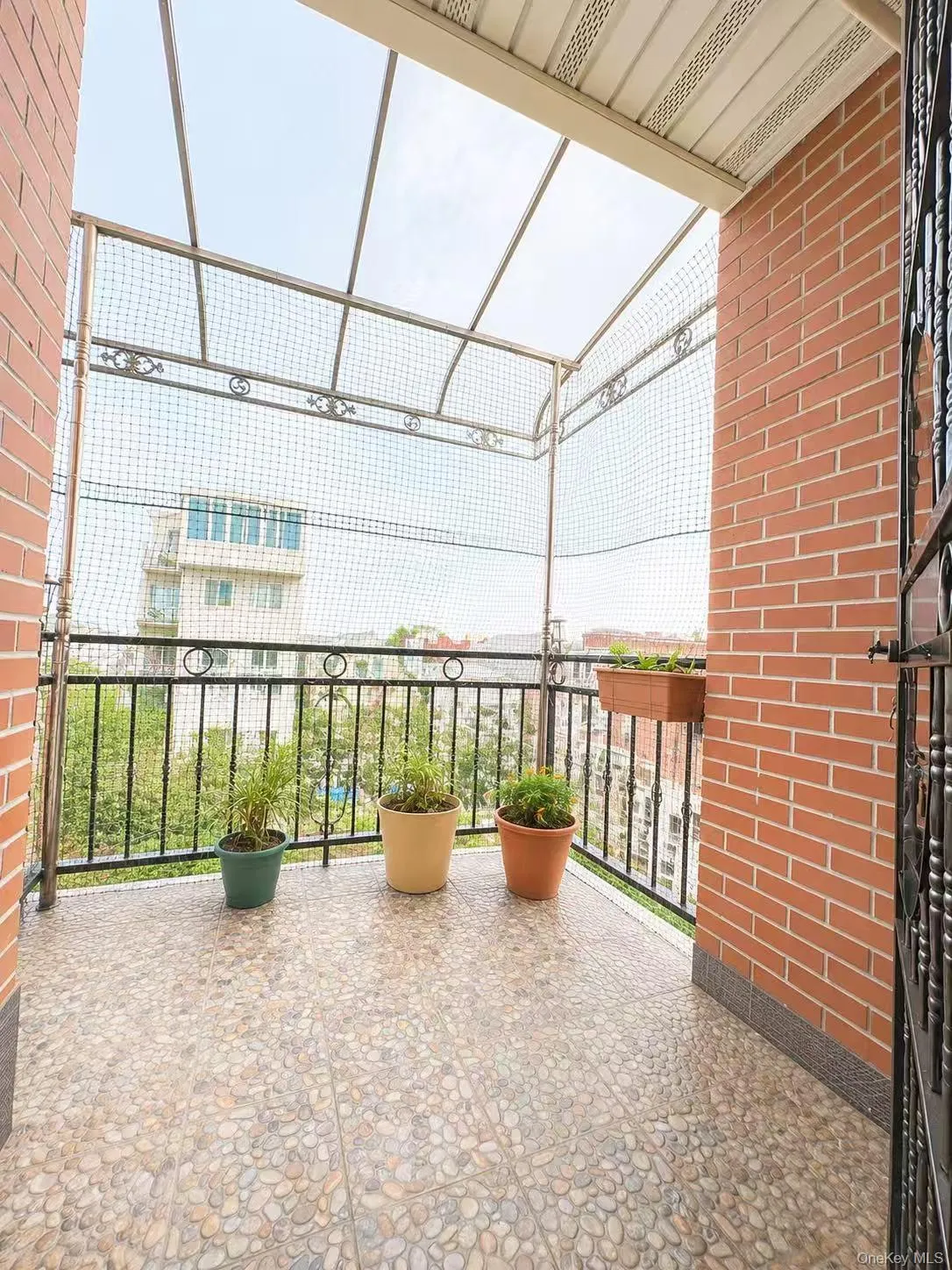 104-64 39th Avenue, New York, NY, 2 Bedrooms Bedrooms, 5 Rooms Rooms,1 BathroomBathrooms,Residential,For Rent,39th,0,1013940 104-64 39th Avenue, New York, NY, 2 Bedrooms Bedrooms, 5 Rooms Rooms,1 BathroomBathrooms,Residential,For Rent,39th,0,1013940