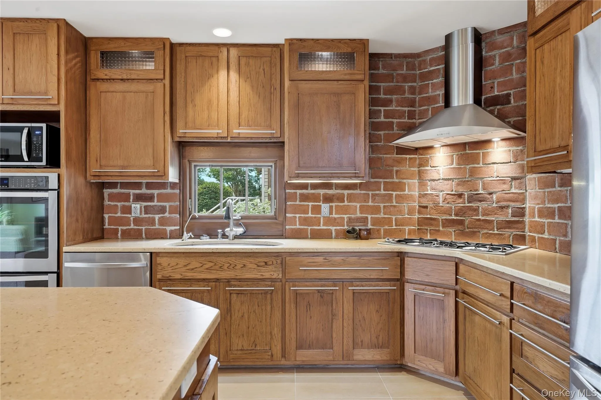 2544 Riverside Avenue, Hempstead, NY, 3 Bedrooms Bedrooms, 10 Rooms Rooms,2 BathroomsBathrooms,Residential,For Rent,Riverside,0,1013946 2544 Riverside Avenue, Hempstead, NY, 3 Bedrooms Bedrooms, 10 Rooms Rooms,2 BathroomsBathrooms,Residential,For Rent,Riverside,0,1013946
