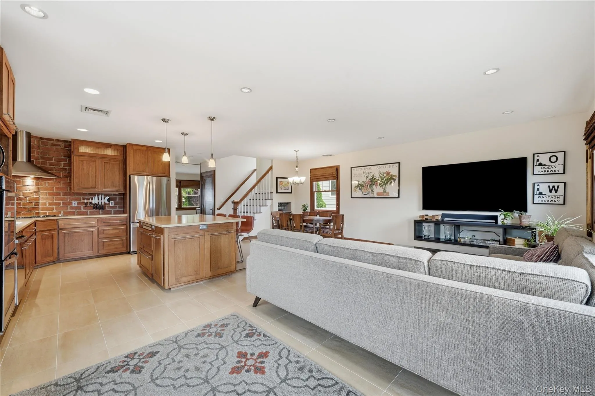2544 Riverside Avenue, Hempstead, NY, 3 Bedrooms Bedrooms, 10 Rooms Rooms,2 BathroomsBathrooms,Residential,For Rent,Riverside,0,1013946 2544 Riverside Avenue, Hempstead, NY, 3 Bedrooms Bedrooms, 10 Rooms Rooms,2 BathroomsBathrooms,Residential,For Rent,Riverside,0,1013946