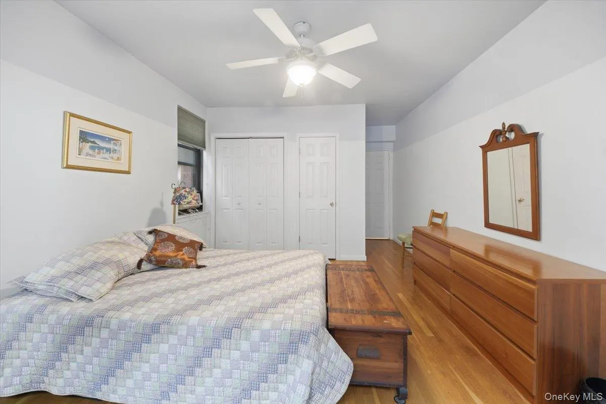 510 Kappock Street, New York, NY, 2 Bedrooms Bedrooms, 6 Rooms Rooms,1 BathroomBathrooms,Residential,For Rent,Kappock,0,1013949 510 Kappock Street, New York, NY, 2 Bedrooms Bedrooms, 6 Rooms Rooms,1 BathroomBathrooms,Residential,For Rent,Kappock,0,1013949