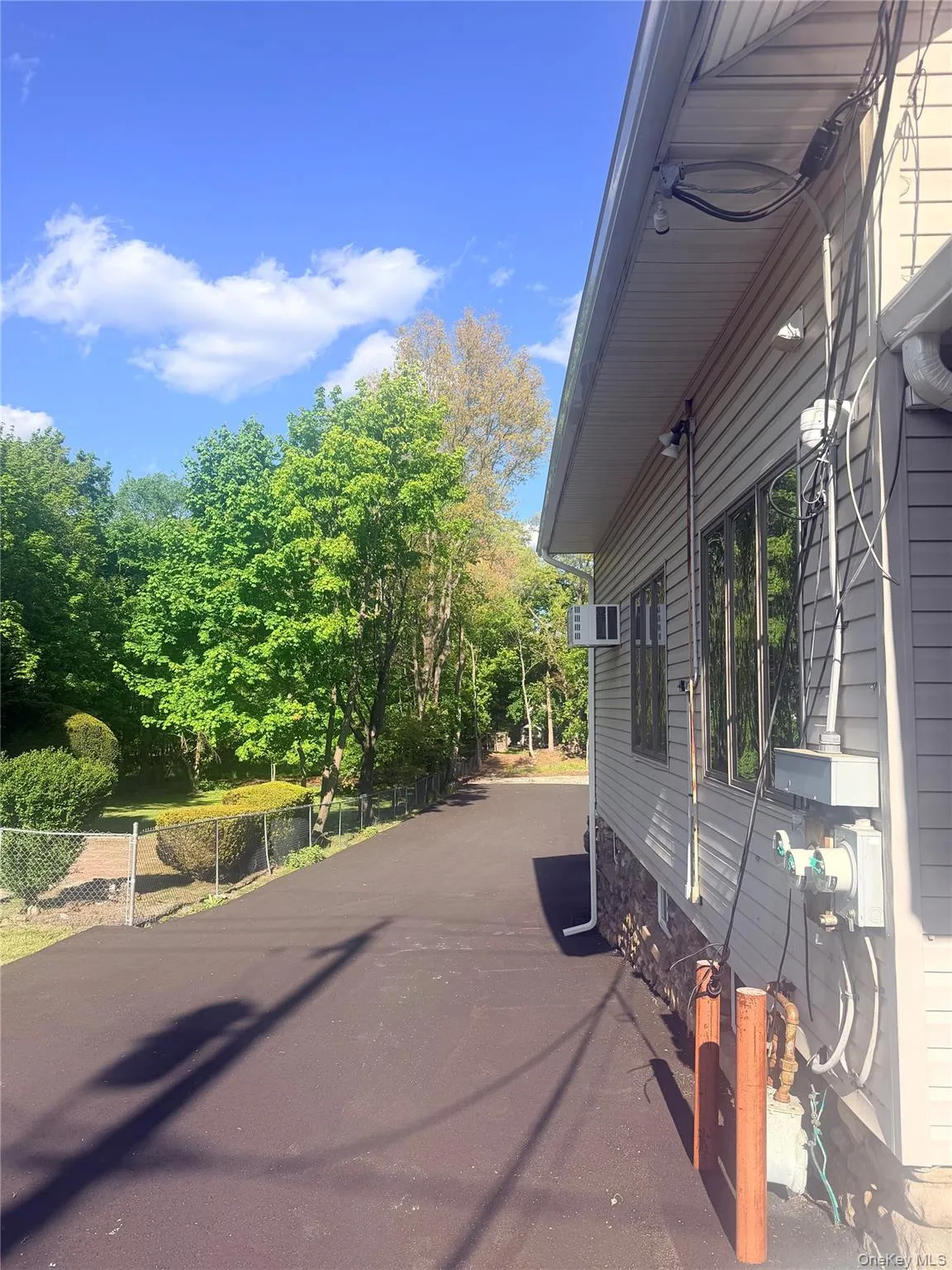 282 Middletown Road, Orangetown, NY, ,Commercial Lease,For Rent,Middletown,0,1013953 282 Middletown Road, Orangetown, NY, ,Commercial Lease,For Rent,Middletown,0,1013953