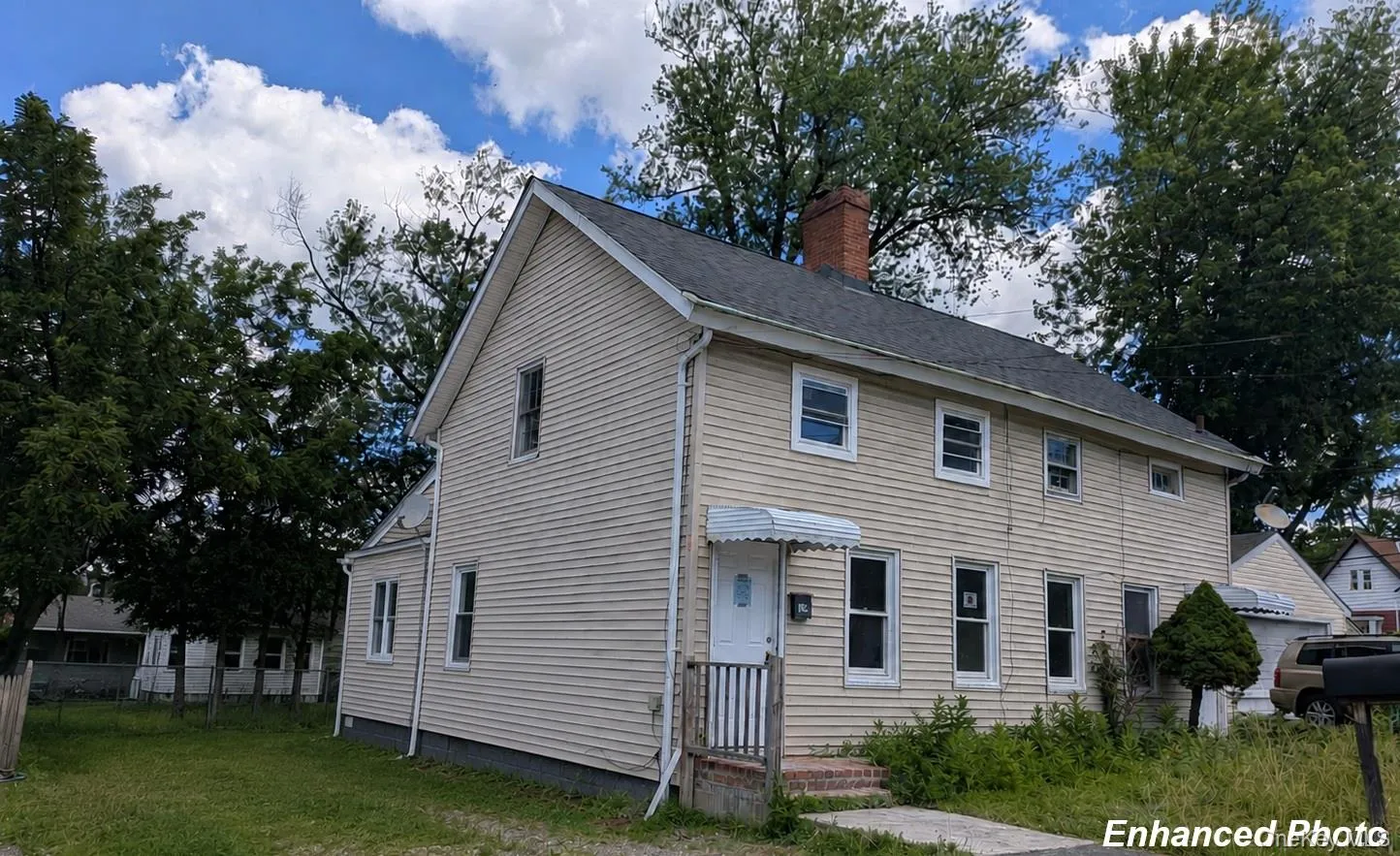 10 Norris Street, Haverstraw, NY, 2 Bedrooms Bedrooms, 6 Rooms Rooms,1 BathroomBathrooms,Residential Lease,For Rent,Norris,0,1013955 10 Norris Street, Haverstraw, NY, 2 Bedrooms Bedrooms, 6 Rooms Rooms,1 BathroomBathrooms,Residential Lease,For Rent,Norris,0,1013955