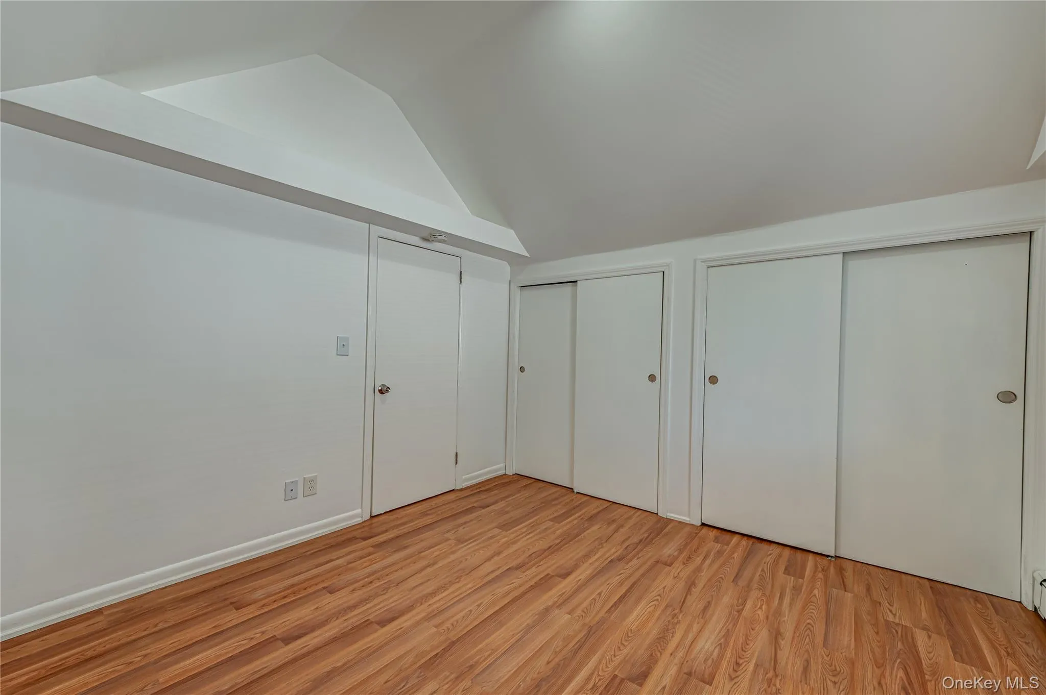 20 10th Street, Oyster Bay, NY, 2 Bedrooms Bedrooms, 4 Rooms Rooms,1 BathroomBathrooms,Residential Lease,For Rent,10th,0,1013957 20 10th Street, Oyster Bay, NY, 2 Bedrooms Bedrooms, 4 Rooms Rooms,1 BathroomBathrooms,Residential Lease,For Rent,10th,0,1013957