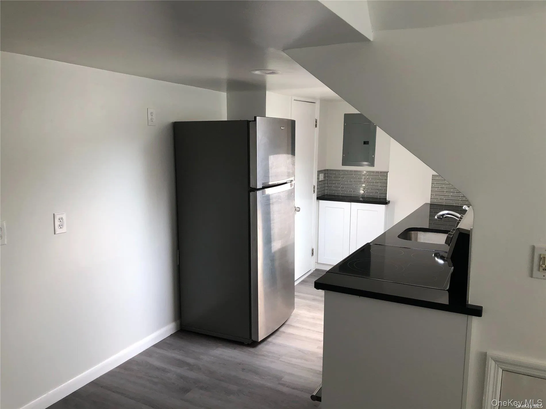 20 10th Street, Oyster Bay, NY, 2 Bedrooms Bedrooms, 4 Rooms Rooms,1 BathroomBathrooms,Residential Lease,For Rent,10th,0,1013957 20 10th Street, Oyster Bay, NY, 2 Bedrooms Bedrooms, 4 Rooms Rooms,1 BathroomBathrooms,Residential Lease,For Rent,10th,0,1013957
