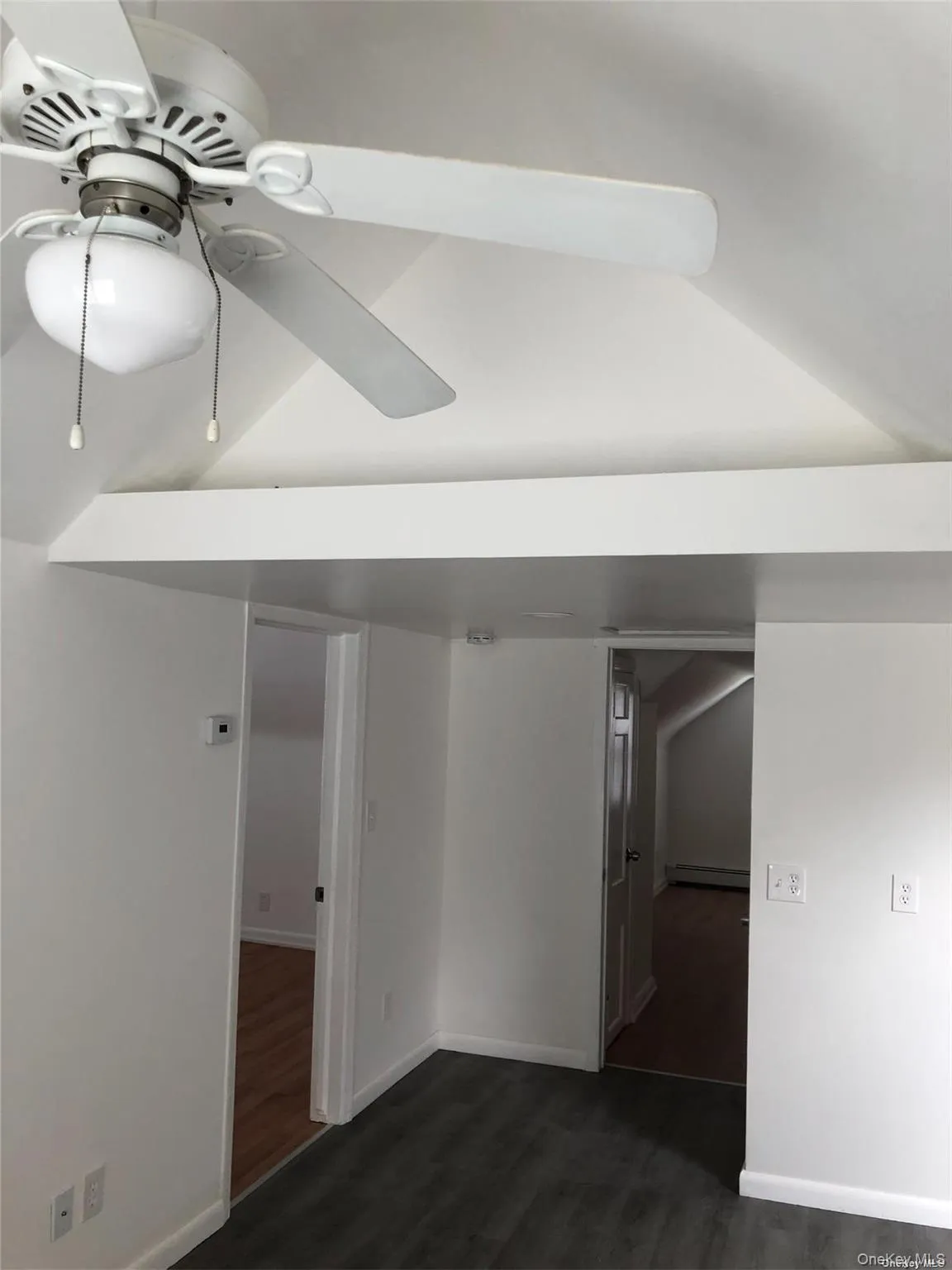 20 10th Street, Oyster Bay, NY, 2 Bedrooms Bedrooms, 4 Rooms Rooms,1 BathroomBathrooms,Residential Lease,For Rent,10th,0,1013957 20 10th Street, Oyster Bay, NY, 2 Bedrooms Bedrooms, 4 Rooms Rooms,1 BathroomBathrooms,Residential Lease,For Rent,10th,0,1013957
