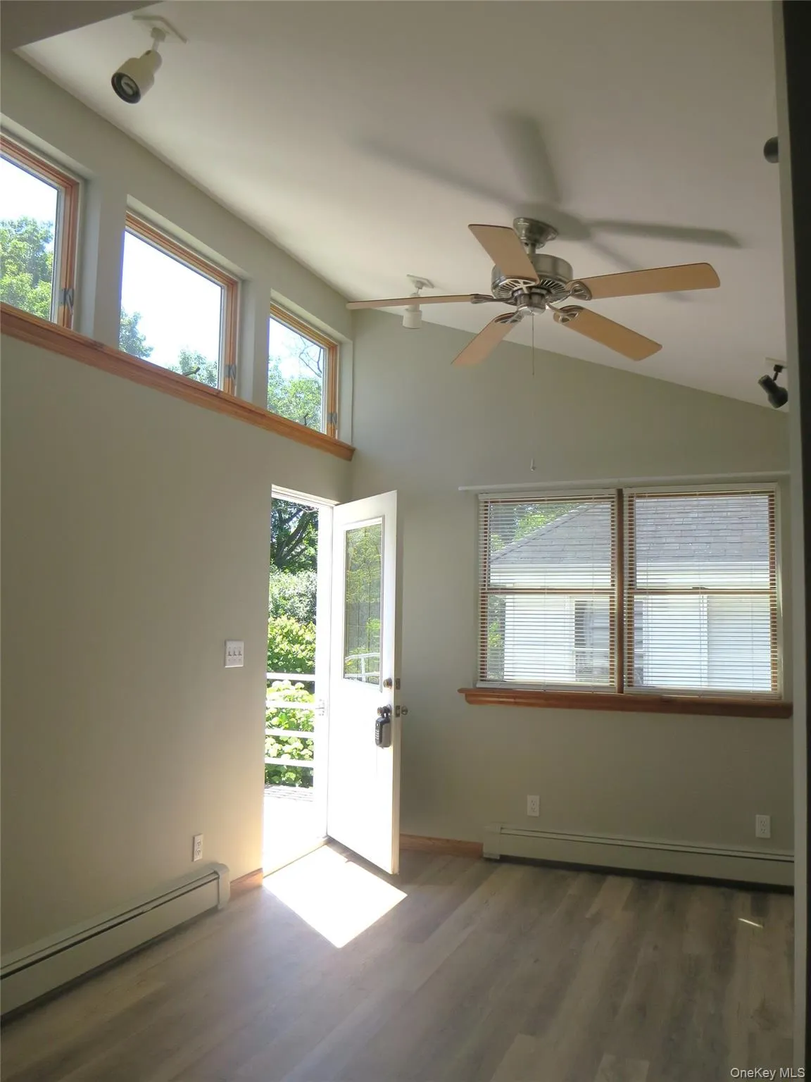 With vaulted ceilings and ceiling fan. 11 x 13.2". With vaulted ceilings and ceiling fan. 11 x 13.2".