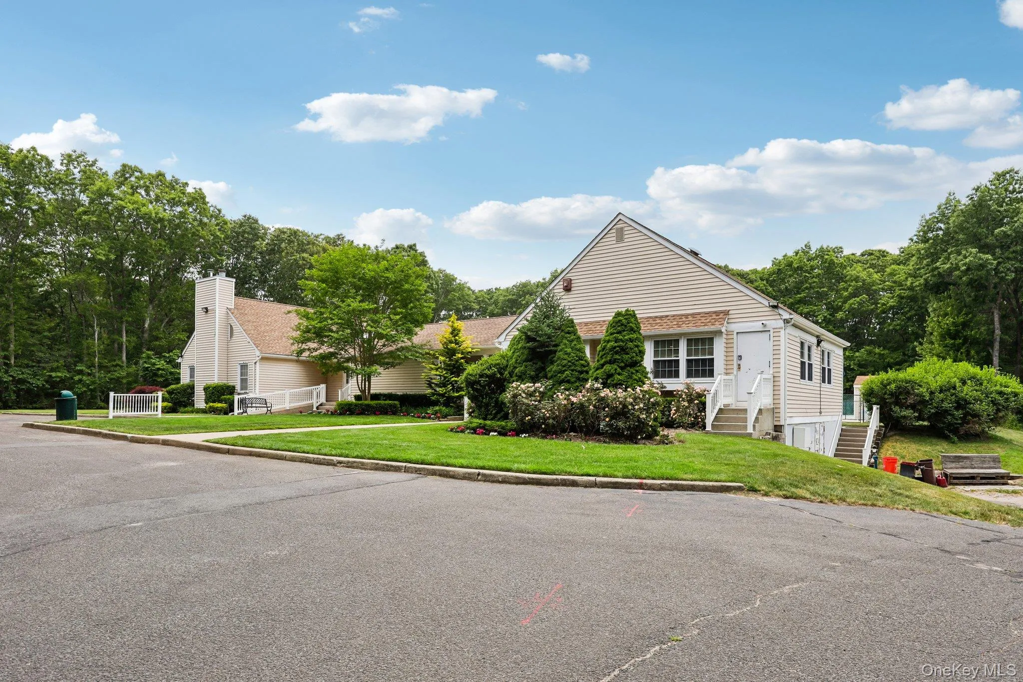 16 Chase Commons, Brookhaven, NY, 2 Bedrooms Bedrooms, 5 Rooms Rooms,1 BathroomBathrooms,Residential,For Rent,Chase,0,1013962 16 Chase Commons, Brookhaven, NY, 2 Bedrooms Bedrooms, 5 Rooms Rooms,1 BathroomBathrooms,Residential,For Rent,Chase,0,1013962