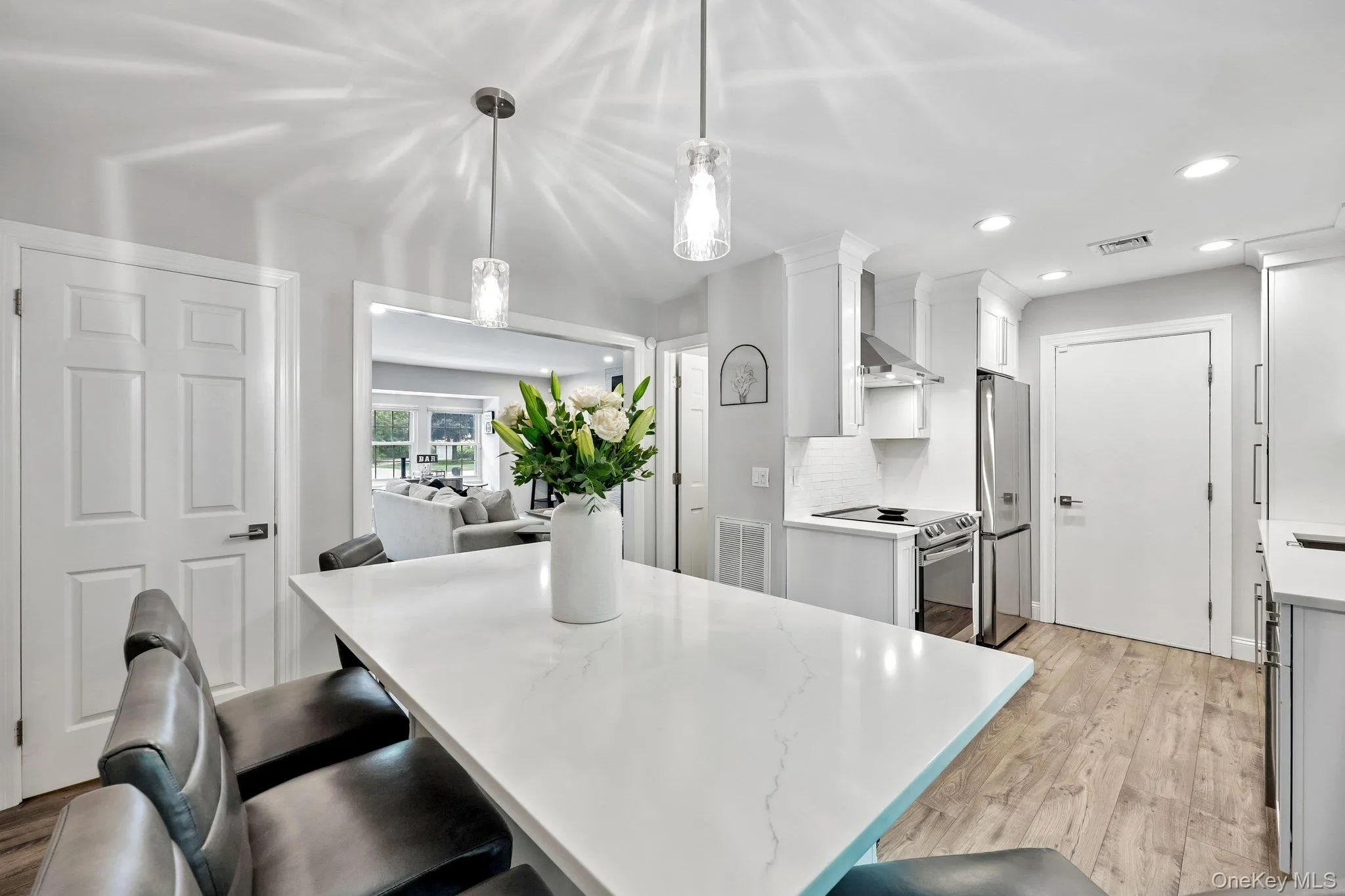16 Chase Commons, Brookhaven, NY, 2 Bedrooms Bedrooms, 5 Rooms Rooms,1 BathroomBathrooms,Residential,For Rent,Chase,0,1013962 16 Chase Commons, Brookhaven, NY, 2 Bedrooms Bedrooms, 5 Rooms Rooms,1 BathroomBathrooms,Residential,For Rent,Chase,0,1013962