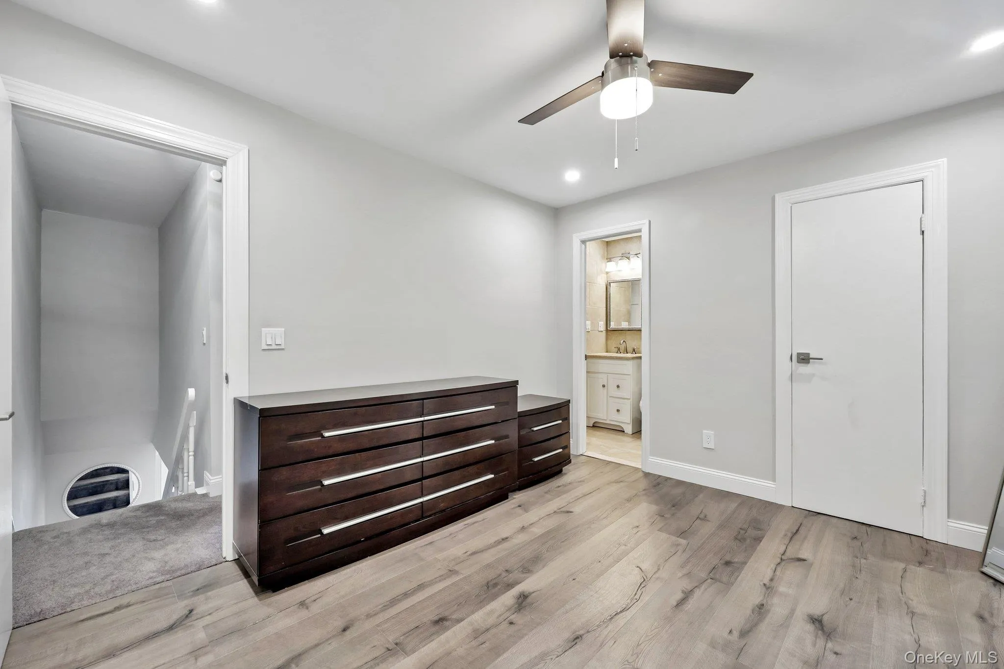 16 Chase Commons, Brookhaven, NY, 2 Bedrooms Bedrooms, 5 Rooms Rooms,1 BathroomBathrooms,Residential,For Rent,Chase,0,1013962 16 Chase Commons, Brookhaven, NY, 2 Bedrooms Bedrooms, 5 Rooms Rooms,1 BathroomBathrooms,Residential,For Rent,Chase,0,1013962