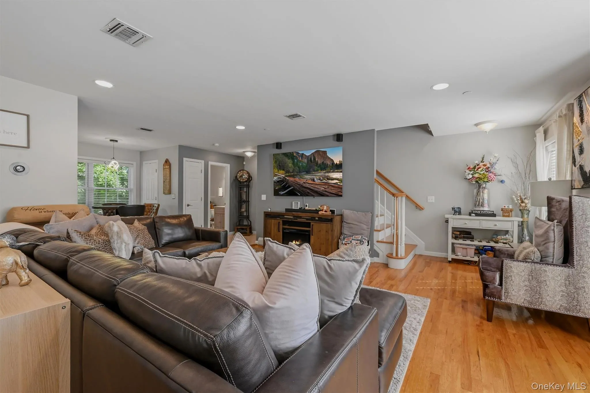 42 Leonard Street, Haverstraw, NY, 3 Bedrooms Bedrooms, 7 Rooms Rooms,2 BathroomsBathrooms,Residential Lease,For Rent,Leonard,0,1013969 42 Leonard Street, Haverstraw, NY, 3 Bedrooms Bedrooms, 7 Rooms Rooms,2 BathroomsBathrooms,Residential Lease,For Rent,Leonard,0,1013969