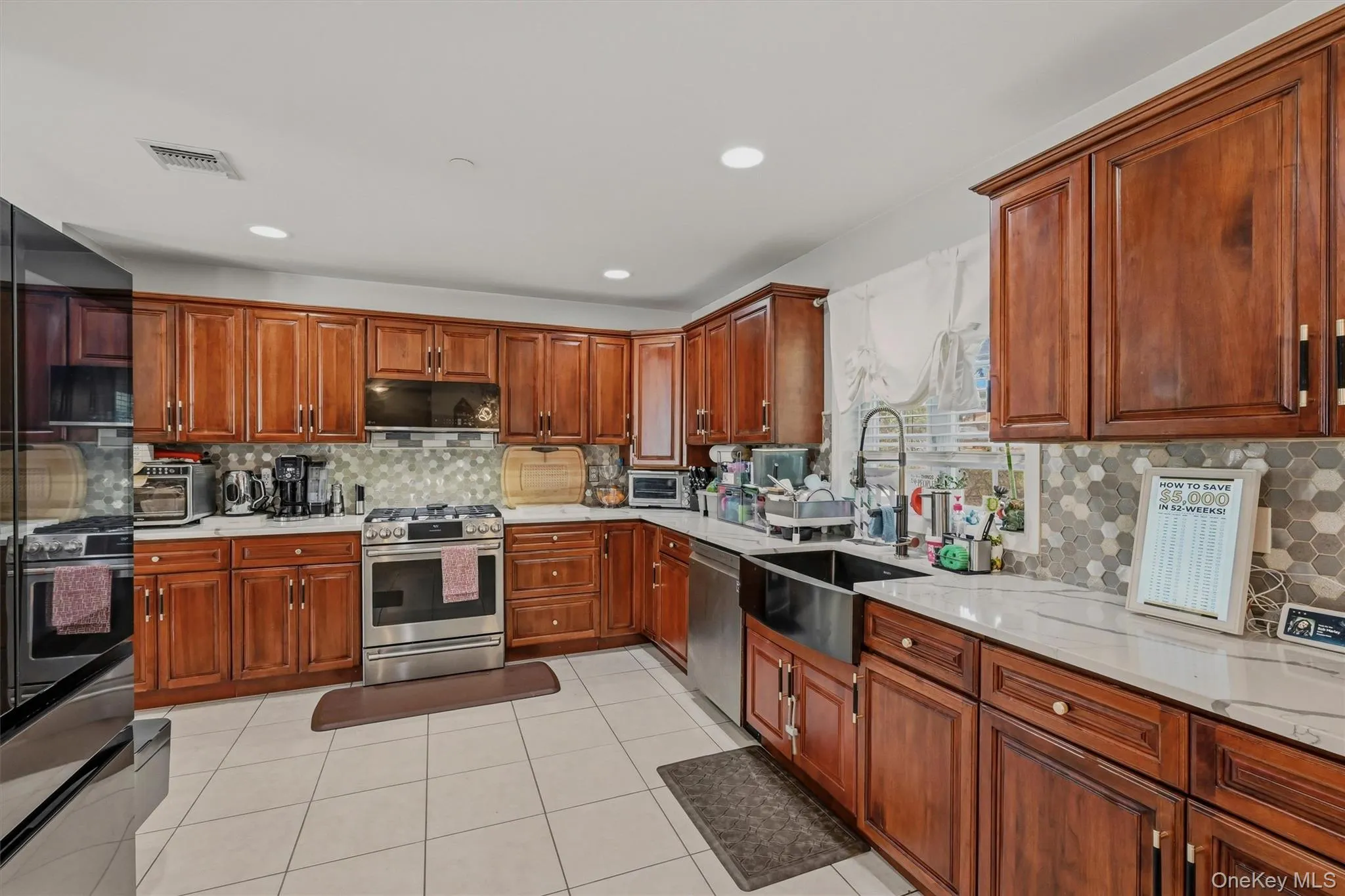 42 Leonard Street, Haverstraw, NY, 3 Bedrooms Bedrooms, 7 Rooms Rooms,2 BathroomsBathrooms,Residential Lease,For Rent,Leonard,0,1013969 42 Leonard Street, Haverstraw, NY, 3 Bedrooms Bedrooms, 7 Rooms Rooms,2 BathroomsBathrooms,Residential Lease,For Rent,Leonard,0,1013969