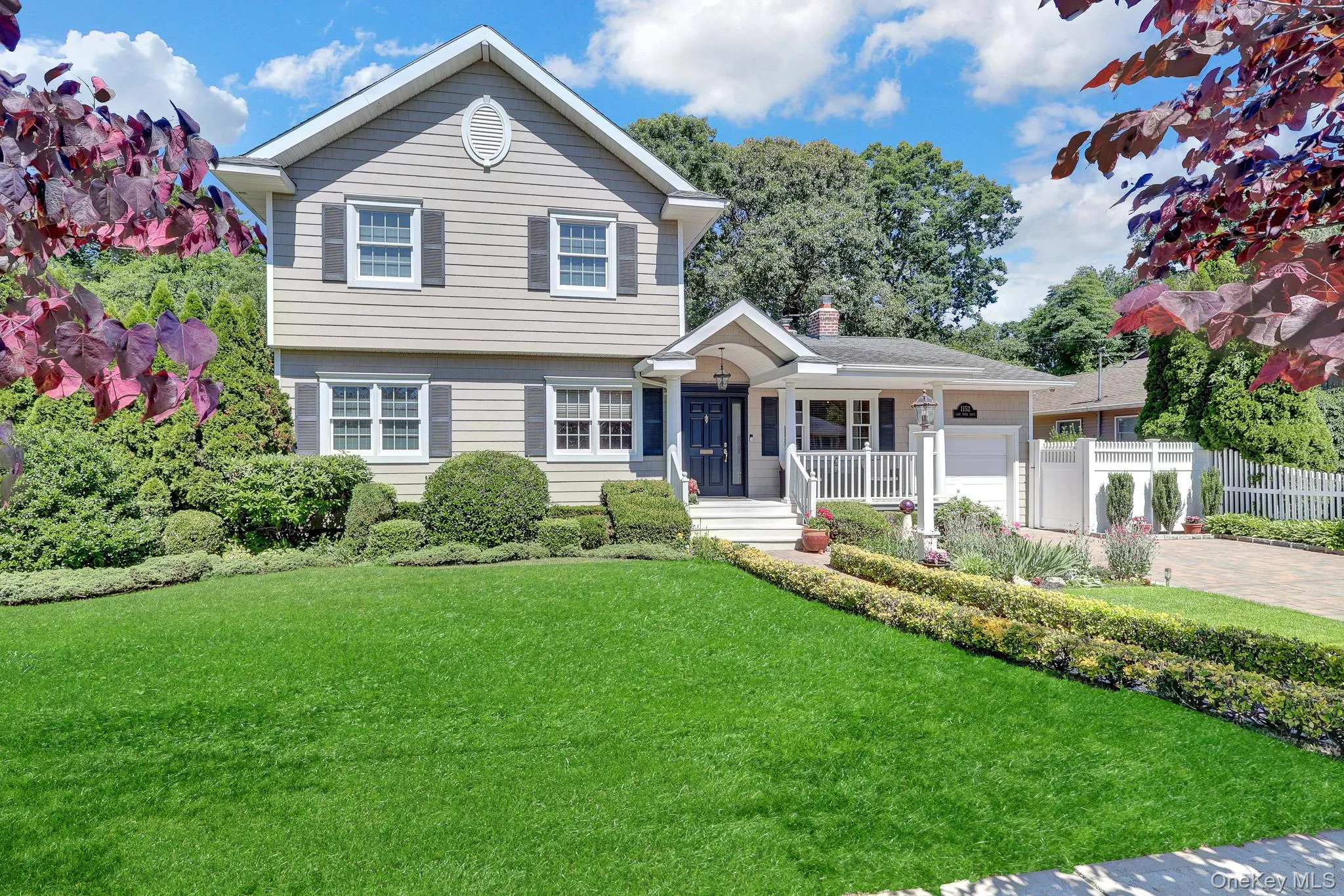 1152 Lakeshore Drive, Oyster Bay, NY, 4 Bedrooms Bedrooms, 7 Rooms Rooms,2 BathroomsBathrooms,Residential,For Rent,Lakeshore,0,1013971 1152 Lakeshore Drive, Oyster Bay, NY, 4 Bedrooms Bedrooms, 7 Rooms Rooms,2 BathroomsBathrooms,Residential,For Rent,Lakeshore,0,1013971