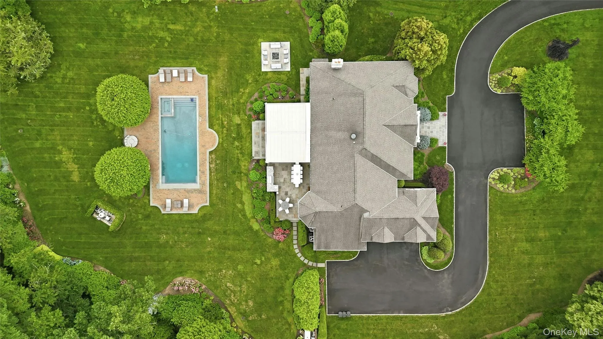 48 Tammys Lane, Oyster Bay, NY, 6 Bedrooms Bedrooms, 13 Rooms Rooms,7 BathroomsBathrooms,Residential,For Rent,Tammys,0,KEY1013974 48 Tammys Lane, Oyster Bay, NY, 6 Bedrooms Bedrooms, 13 Rooms Rooms,7 BathroomsBathrooms,Residential,For Rent,Tammys,0,KEY1013974