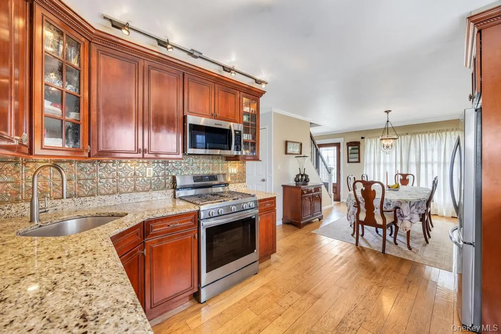 66 Vincent Road, Oyster Bay, NY, 4 Bedrooms Bedrooms, 8 Rooms Rooms,2 BathroomsBathrooms,Residential,For Rent,Vincent,0,1013975 66 Vincent Road, Oyster Bay, NY, 4 Bedrooms Bedrooms, 8 Rooms Rooms,2 BathroomsBathrooms,Residential,For Rent,Vincent,0,1013975