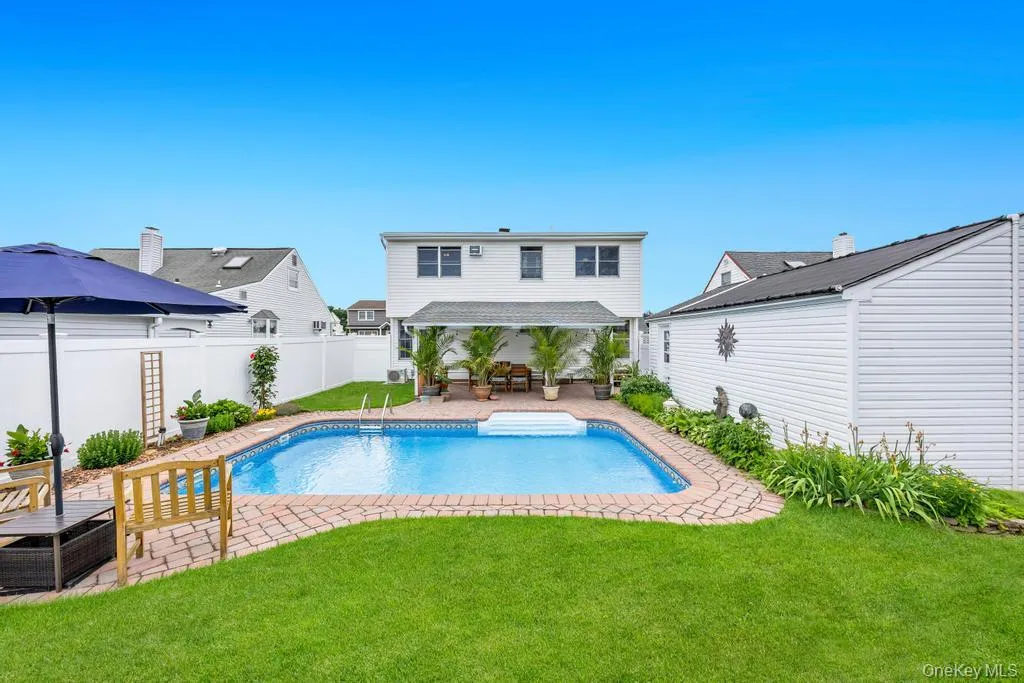 66 Vincent Road, Oyster Bay, NY, 4 Bedrooms Bedrooms, 8 Rooms Rooms,2 BathroomsBathrooms,Residential,For Rent,Vincent,0,1013975 66 Vincent Road, Oyster Bay, NY, 4 Bedrooms Bedrooms, 8 Rooms Rooms,2 BathroomsBathrooms,Residential,For Rent,Vincent,0,1013975