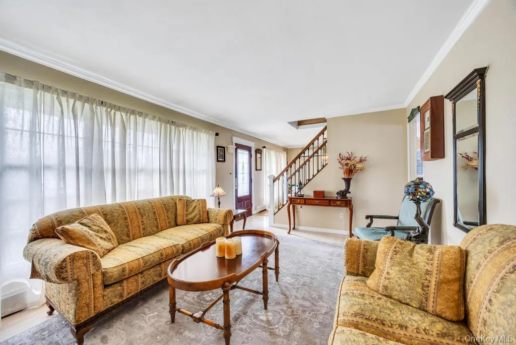 66 Vincent Road, Oyster Bay, NY, 4 Bedrooms Bedrooms, 8 Rooms Rooms,2 BathroomsBathrooms,Residential,For Rent,Vincent,0,1013975 66 Vincent Road, Oyster Bay, NY, 4 Bedrooms Bedrooms, 8 Rooms Rooms,2 BathroomsBathrooms,Residential,For Rent,Vincent,0,1013975