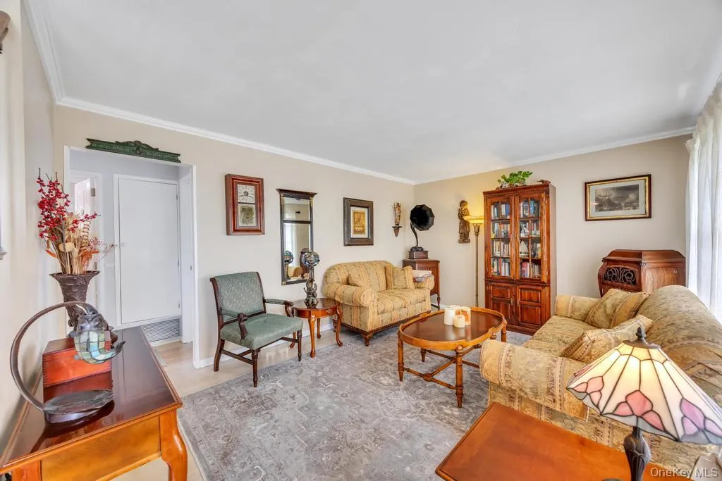 66 Vincent Road, Oyster Bay, NY, 4 Bedrooms Bedrooms, 8 Rooms Rooms,2 BathroomsBathrooms,Residential,For Rent,Vincent,0,1013975 66 Vincent Road, Oyster Bay, NY, 4 Bedrooms Bedrooms, 8 Rooms Rooms,2 BathroomsBathrooms,Residential,For Rent,Vincent,0,1013975