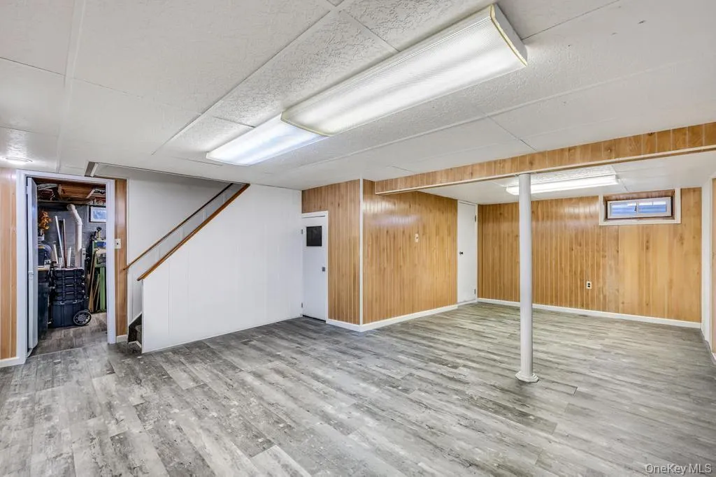66 Vincent Road, Oyster Bay, NY, 4 Bedrooms Bedrooms, 8 Rooms Rooms,2 BathroomsBathrooms,Residential,For Rent,Vincent,0,1013975 66 Vincent Road, Oyster Bay, NY, 4 Bedrooms Bedrooms, 8 Rooms Rooms,2 BathroomsBathrooms,Residential,For Rent,Vincent,0,1013975