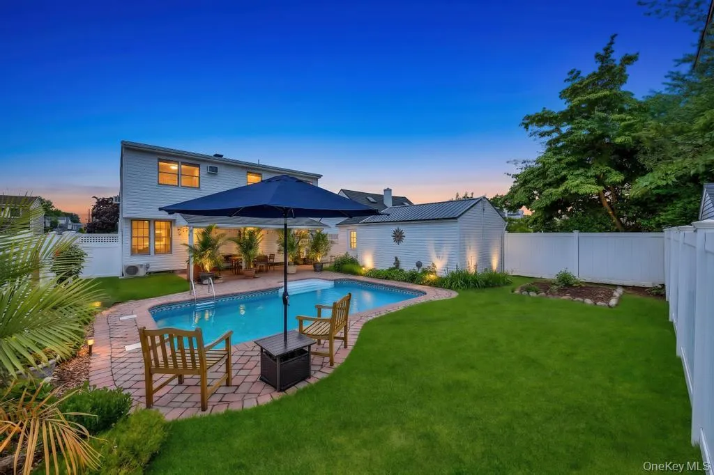 66 Vincent Road, Oyster Bay, NY, 4 Bedrooms Bedrooms, 8 Rooms Rooms,2 BathroomsBathrooms,Residential,For Rent,Vincent,0,1013975 66 Vincent Road, Oyster Bay, NY, 4 Bedrooms Bedrooms, 8 Rooms Rooms,2 BathroomsBathrooms,Residential,For Rent,Vincent,0,1013975