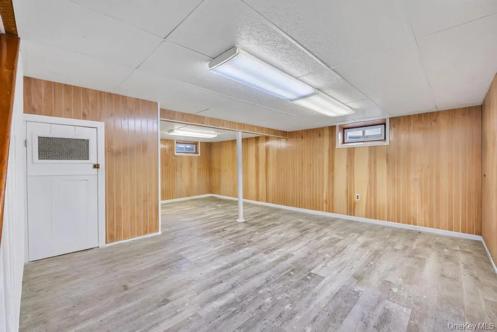 66 Vincent Road, Oyster Bay, NY, 4 Bedrooms Bedrooms, 8 Rooms Rooms,2 BathroomsBathrooms,Residential,For Rent,Vincent,0,1013975 66 Vincent Road, Oyster Bay, NY, 4 Bedrooms Bedrooms, 8 Rooms Rooms,2 BathroomsBathrooms,Residential,For Rent,Vincent,0,1013975