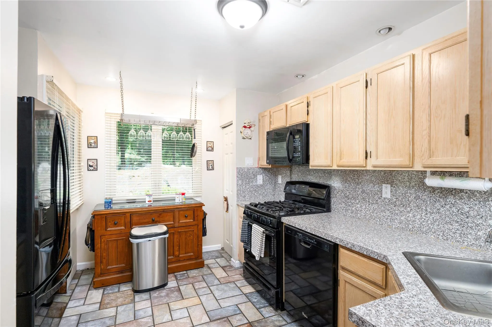 3501 Homestead Court, Peekskill, NY, 2 Bedrooms Bedrooms, 6 Rooms Rooms,2 BathroomsBathrooms,Residential,For Rent,Homestead,0,KEY1013977 3501 Homestead Court, Peekskill, NY, 2 Bedrooms Bedrooms, 6 Rooms Rooms,2 BathroomsBathrooms,Residential,For Rent,Homestead,0,KEY1013977