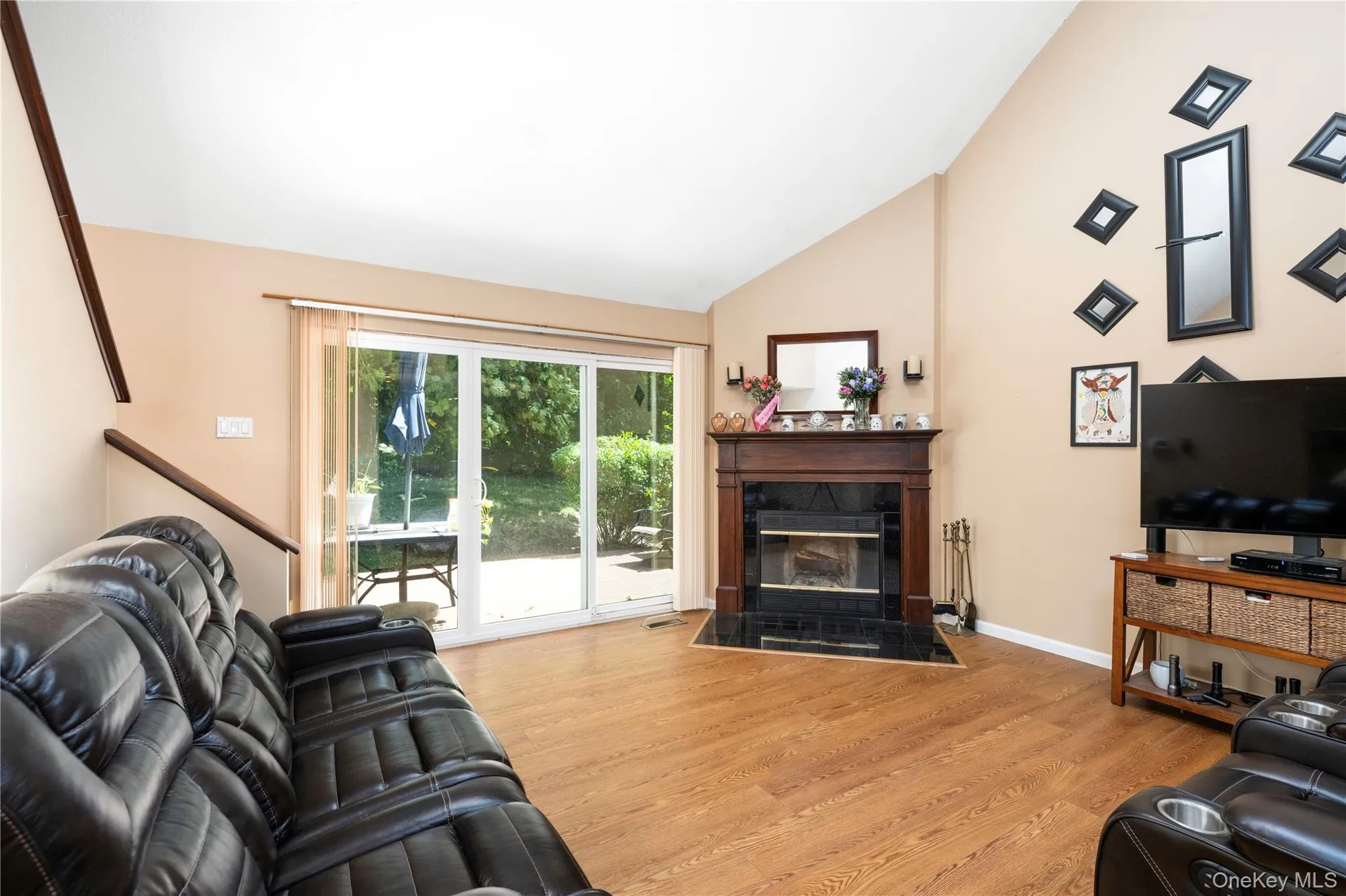 3501 Homestead Court, Peekskill, NY, 2 Bedrooms Bedrooms, 6 Rooms Rooms,2 BathroomsBathrooms,Residential,For Rent,Homestead,0,KEY1013977 3501 Homestead Court, Peekskill, NY, 2 Bedrooms Bedrooms, 6 Rooms Rooms,2 BathroomsBathrooms,Residential,For Rent,Homestead,0,KEY1013977