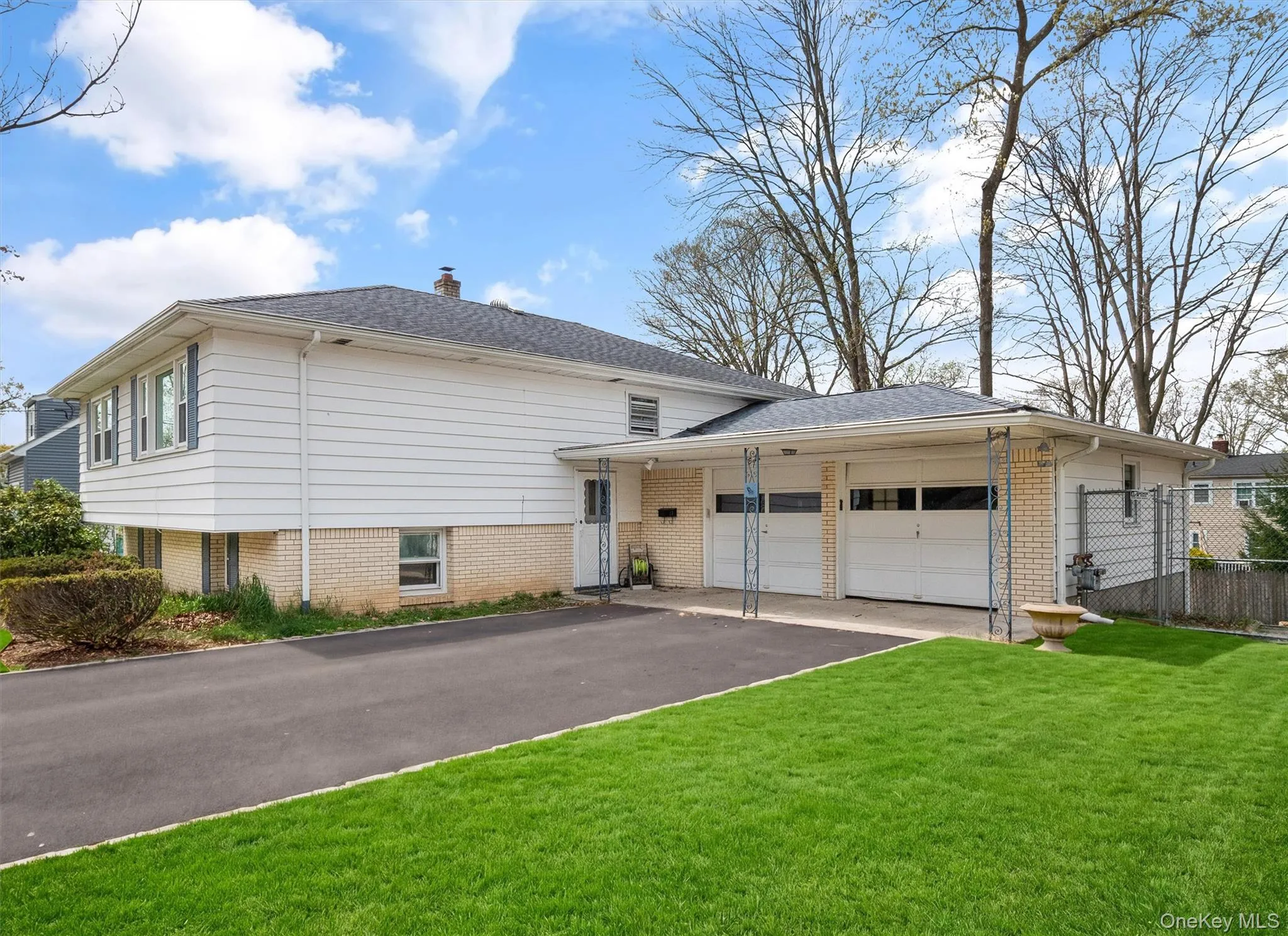 11 Willow Drive, Ramapo, NY, 5 Bedrooms Bedrooms, 9 Rooms Rooms,2 BathroomsBathrooms,Residential,For Rent,Willow,0,1013978 11 Willow Drive, Ramapo, NY, 5 Bedrooms Bedrooms, 9 Rooms Rooms,2 BathroomsBathrooms,Residential,For Rent,Willow,0,1013978