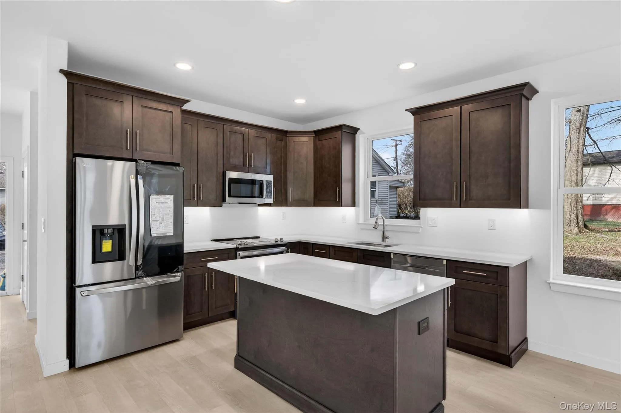 What a massive kitchen. What a massive kitchen.