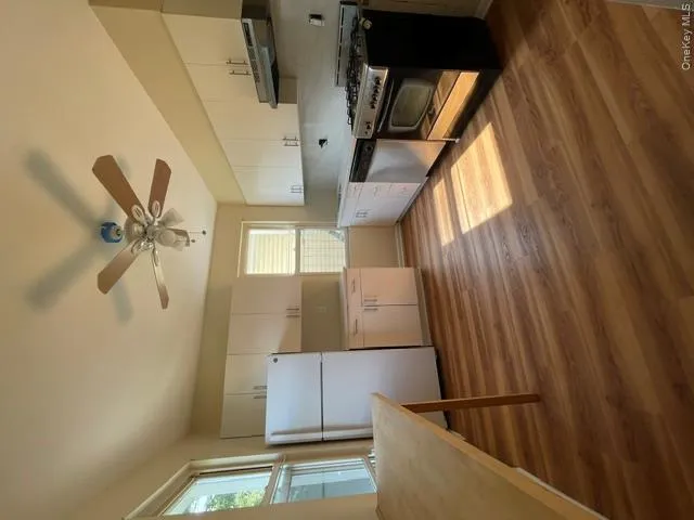 14 Flower Street, New Rochelle, NY, 1 Bedroom Bedrooms, 5 Rooms Rooms,2 BathroomsBathrooms,Residential Lease,For Rent,Flower,0,1013985 14 Flower Street, New Rochelle, NY, 1 Bedroom Bedrooms, 5 Rooms Rooms,2 BathroomsBathrooms,Residential Lease,For Rent,Flower,0,1013985