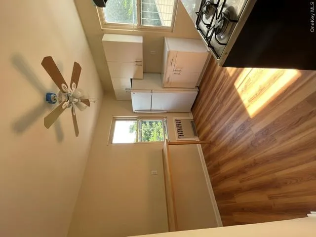 14 Flower Street, New Rochelle, NY, 1 Bedroom Bedrooms, 5 Rooms Rooms,2 BathroomsBathrooms,Residential Lease,For Rent,Flower,0,1013985 14 Flower Street, New Rochelle, NY, 1 Bedroom Bedrooms, 5 Rooms Rooms,2 BathroomsBathrooms,Residential Lease,For Rent,Flower,0,1013985