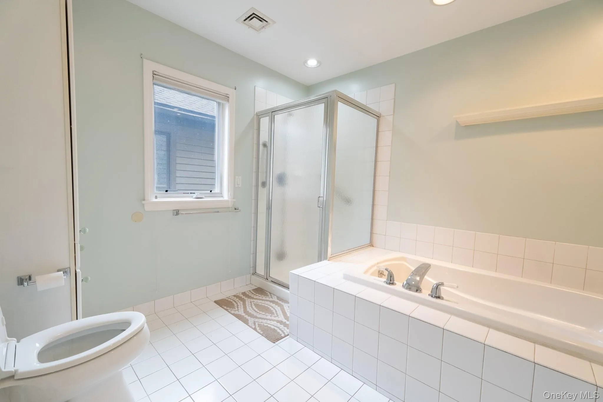 879 Heritage Hills, Somers, NY, 2 Bedrooms Bedrooms, 5 Rooms Rooms,2 BathroomsBathrooms,Residential,For Rent,Heritage,0,1013988 879 Heritage Hills, Somers, NY, 2 Bedrooms Bedrooms, 5 Rooms Rooms,2 BathroomsBathrooms,Residential,For Rent,Heritage,0,1013988