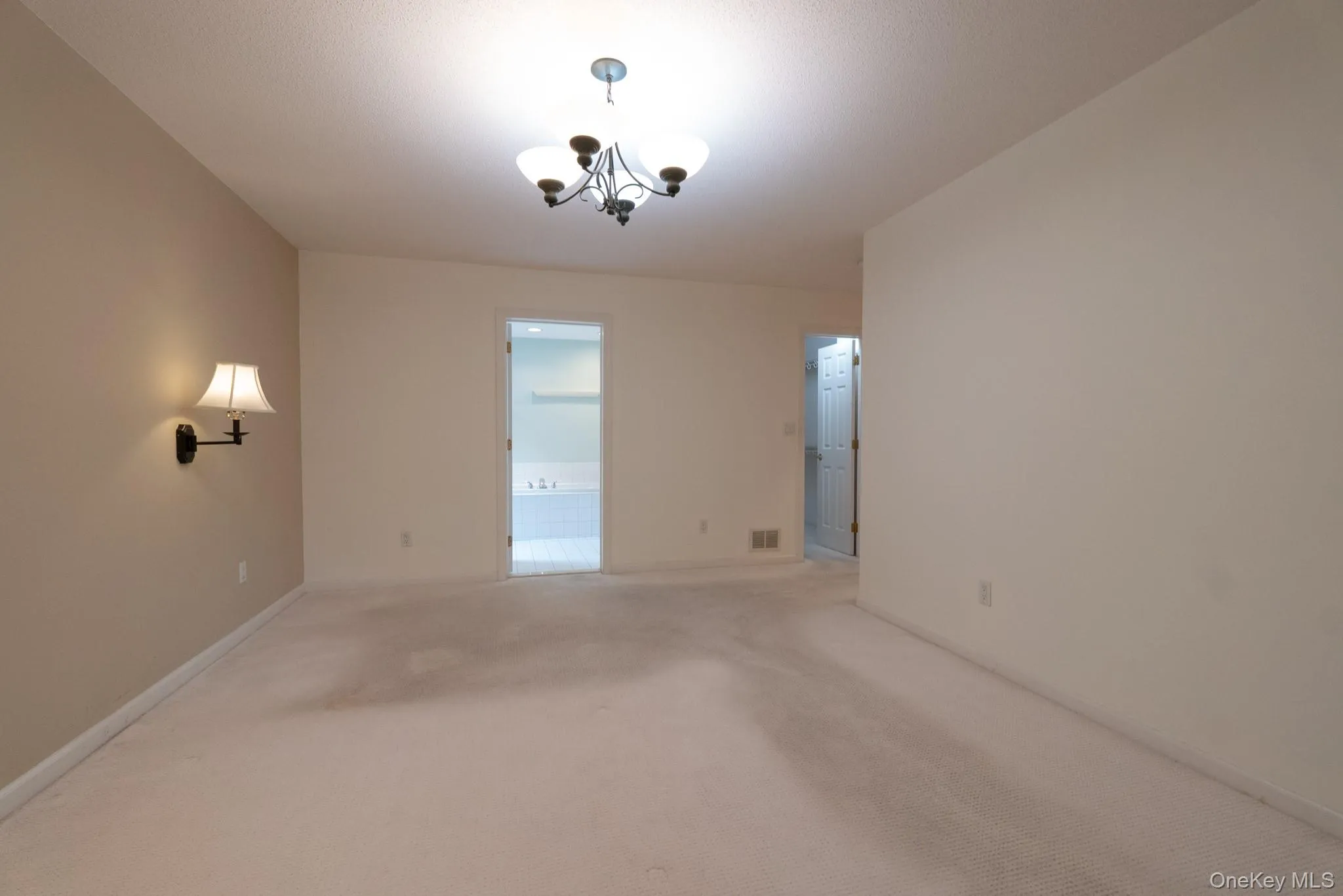 879 Heritage Hills, Somers, NY, 2 Bedrooms Bedrooms, 5 Rooms Rooms,2 BathroomsBathrooms,Residential,For Rent,Heritage,0,1013988 879 Heritage Hills, Somers, NY, 2 Bedrooms Bedrooms, 5 Rooms Rooms,2 BathroomsBathrooms,Residential,For Rent,Heritage,0,1013988